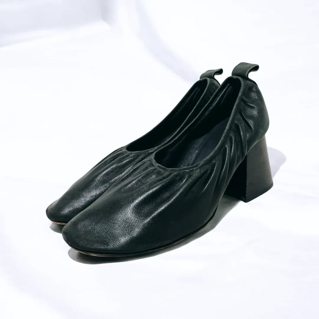 Celine Celine Ballerina Soft Leather Black Pumps Size US 7 / IT 37 - 1 Thumbnail