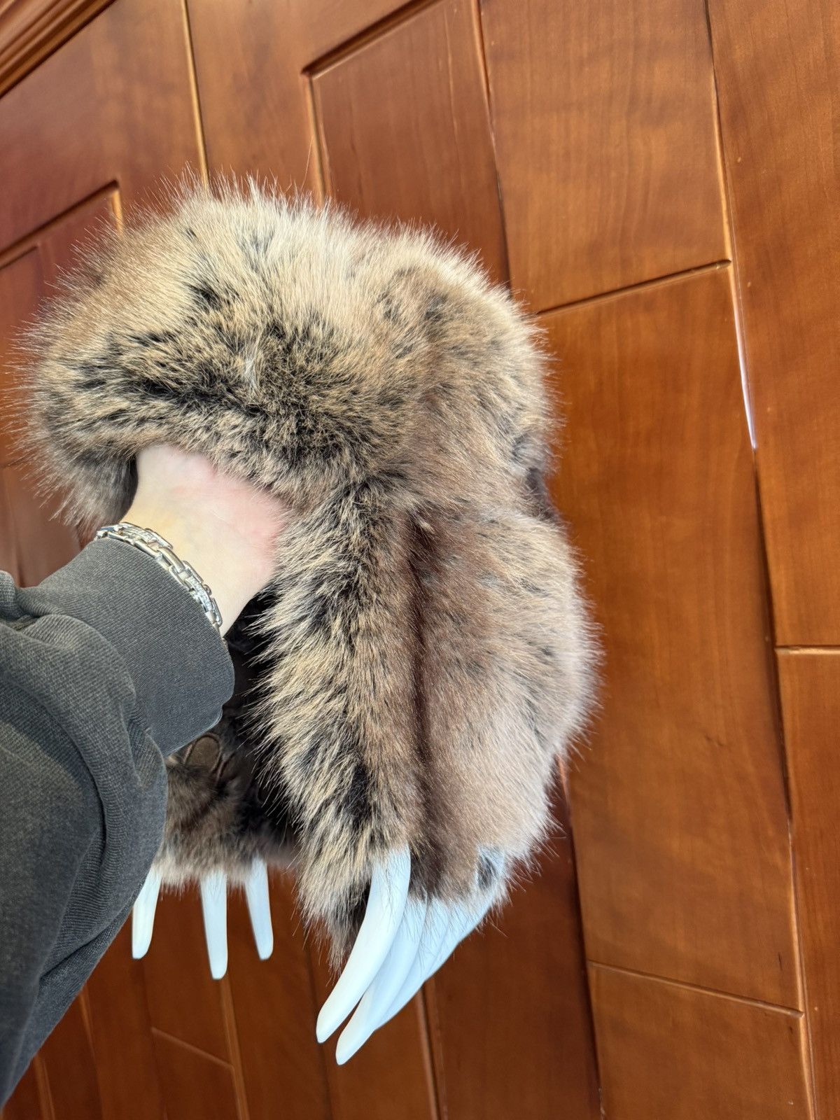 Bravest Studios Bear Claw Hat in Brown