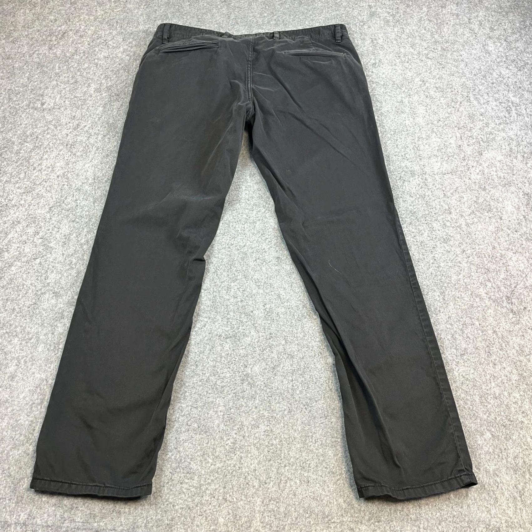 Hugo Boss Hugo Boss Mens Chino Trousers Pants Slim Tapered Fit 36 32 Black Stretch Preppy Chino Trousers Slim Tapered Mens Black 36 32 Size US 36 / EU 52 - 2 Thumbnail