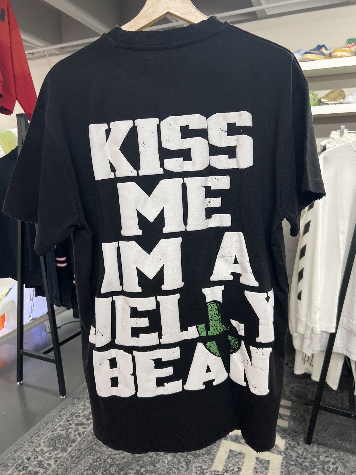 Other Jellybean Kiss T-Shirt Size US M / EU 48-50 / 2 - 3 Thumbnail