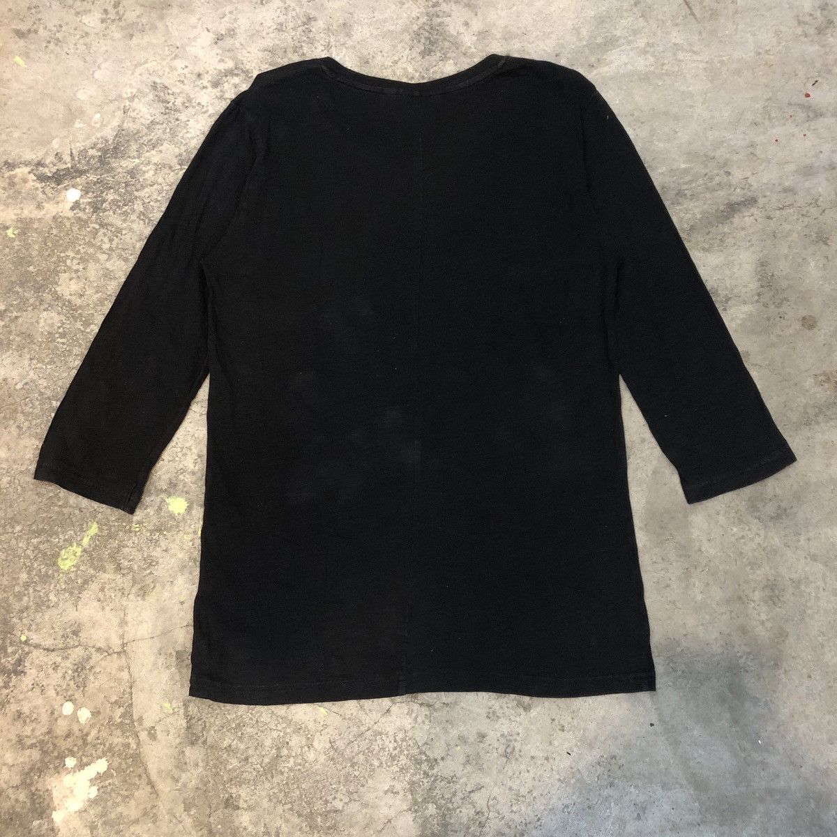 Japanese Brand Undercover X Uniqlo Skull Tee Size US L / EU 52-54 / 3 - 6 Thumbnail