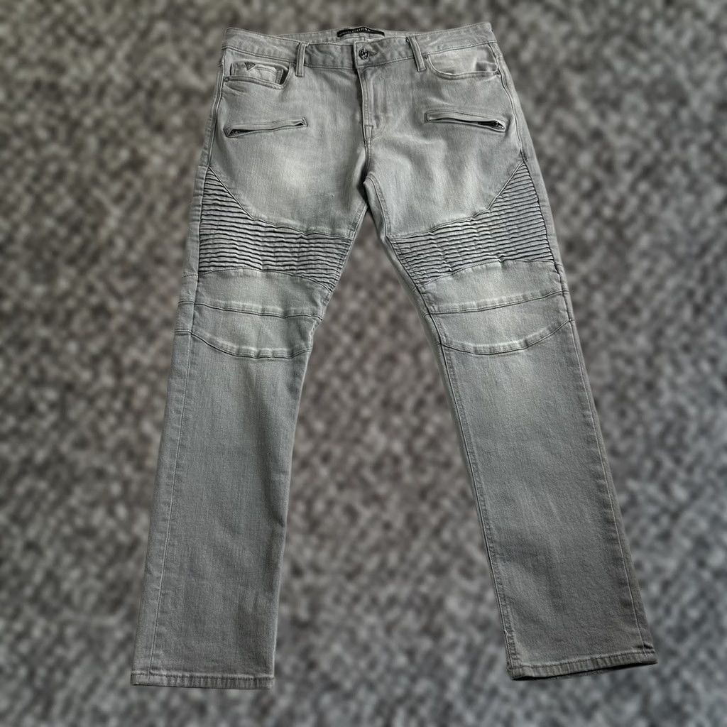 Guess GUESS Jeans Men 38x31 Denim Slim Tapered Zipper Mid Rise Gray | Regular Inseam 31 in Denim Size US 38 / EU 54 - 1 Thumbnail