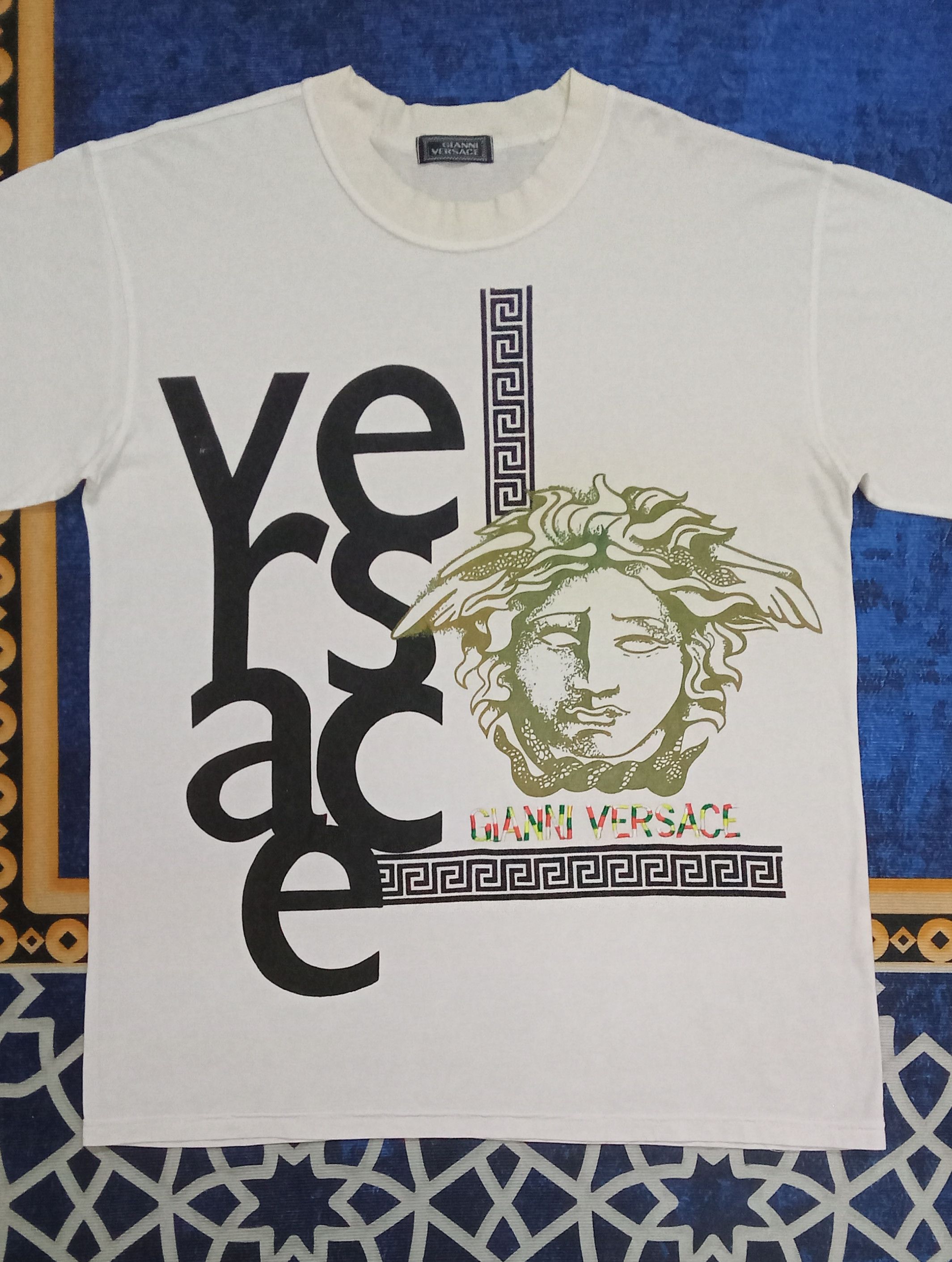 Versace Gianni Versace Vintage Long Sleeves T Shirt Size US L / EU 52-54 / 3 - 2 Thumbnail