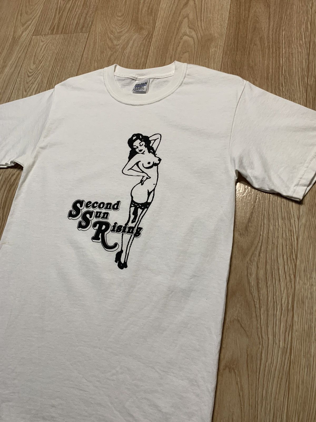Vintage 🔥 Naked Babe Boobs Second Sun Rising Girl T-Shirt Grailed