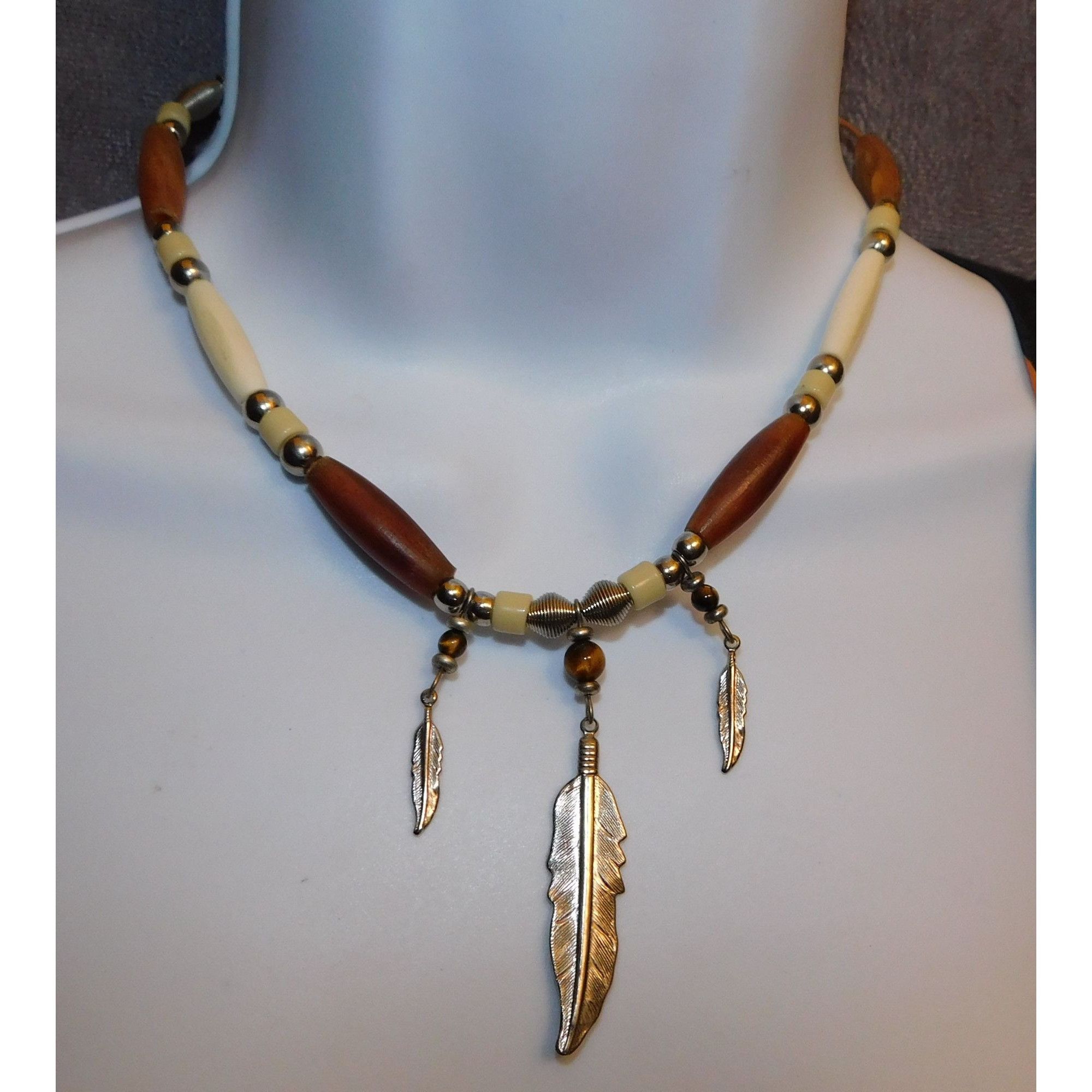 Other Southwestern Beaded Triple Feather Necklace Size ONE SIZE - 3 Thumbnail