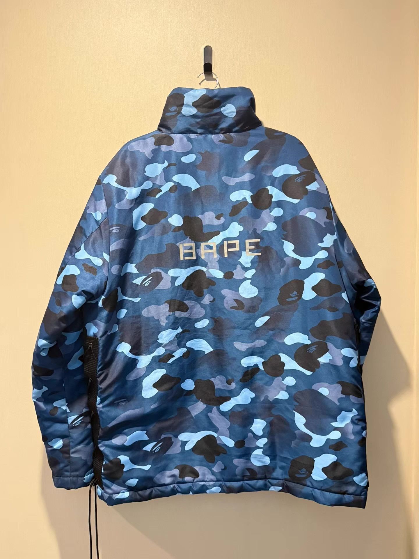 Bape BAPE Blue Camo Letter Print LapelLongSleeveCottonJacket Ｑ20 Size US XL / EU 56 / 4 - 2 Thumbnail