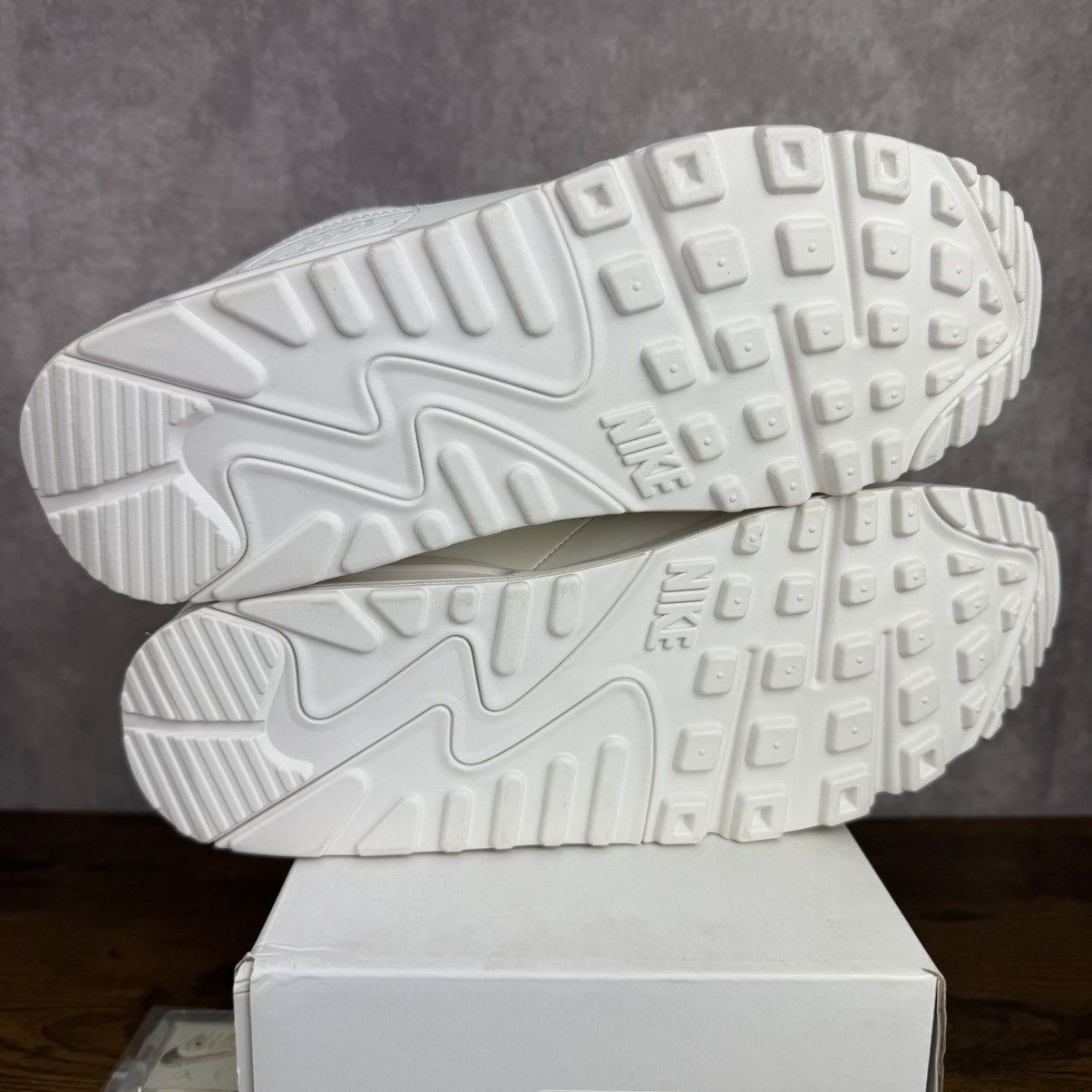 Nike NEW Nike Air Max 90 NRG Recraft Sail White 11.5 CT2007-100 Size US 11.5 / EU 44-45 - 7 Thumbnail