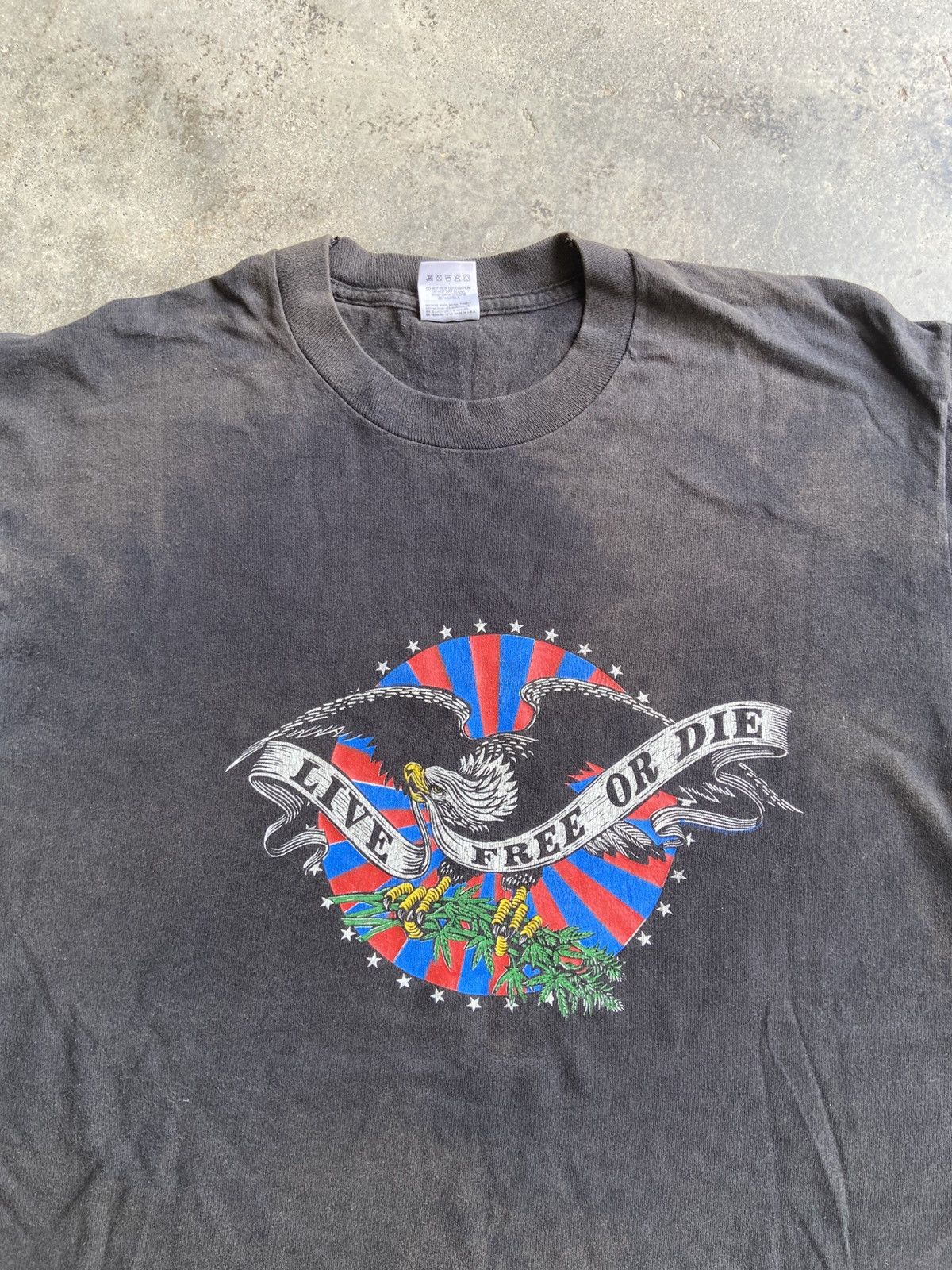 Vintage VINTAGE 90s LIVE FREE OR DIE Size US XL / EU 56 / 4 - 4 Thumbnail
