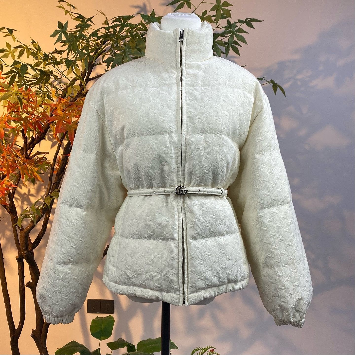 Gucci Gucci GG Monogram Down Jacket Size 38 Size XS / US 0-2 / IT 36-38 - 1 Thumbnail