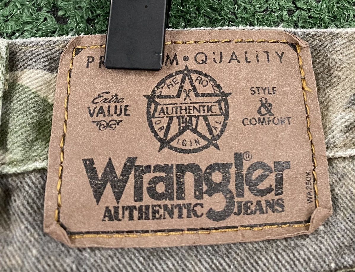 Wrangler VTG 90’s Wrangler Hardwoods Camo Double Knee Jeans 37 Size US 37 - 8 Thumbnail