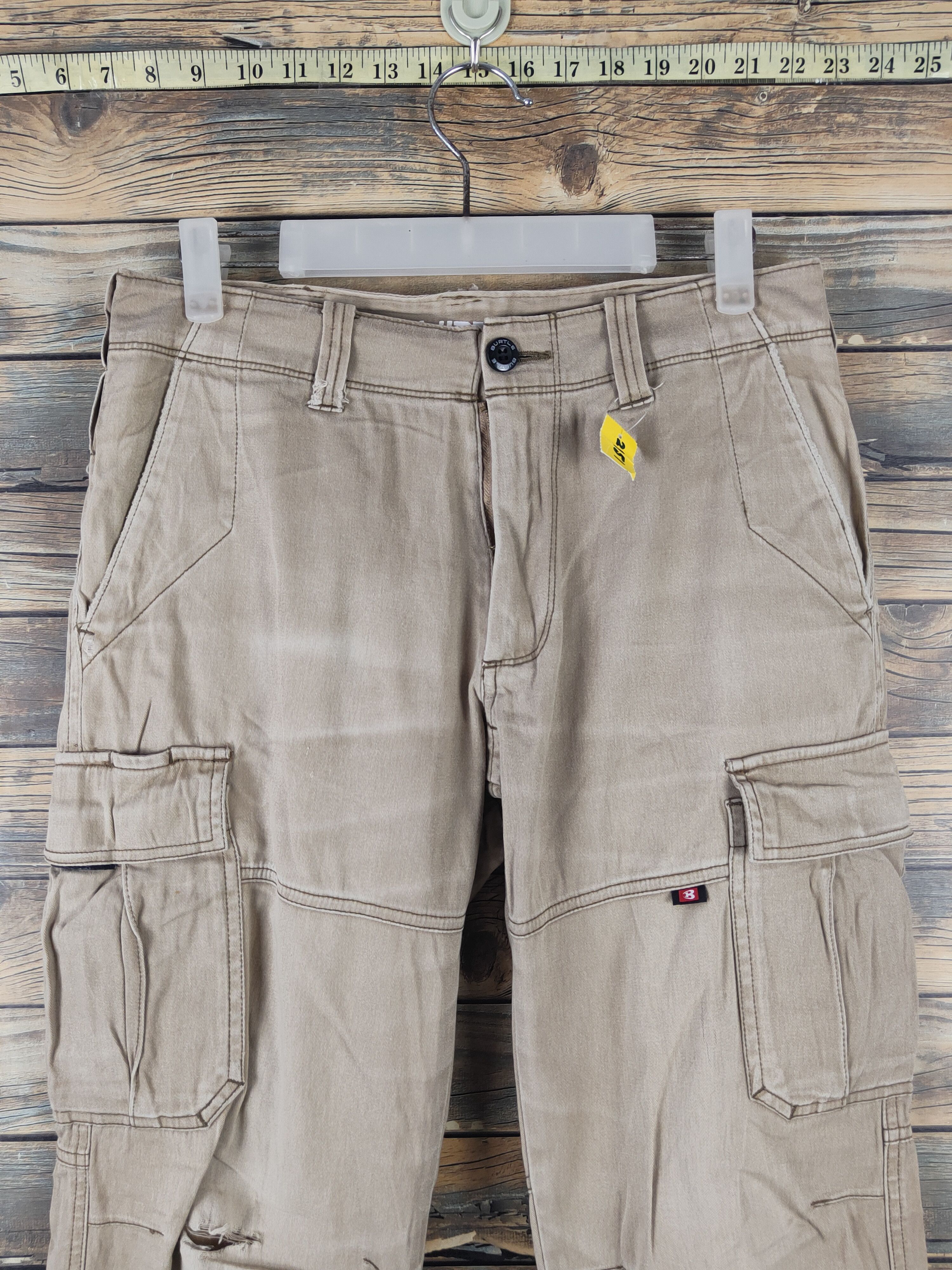 Japanese Brand DL Burtle Beige Multipocket Cargo Pants #2151 Size US 29 - 2 Thumbnail