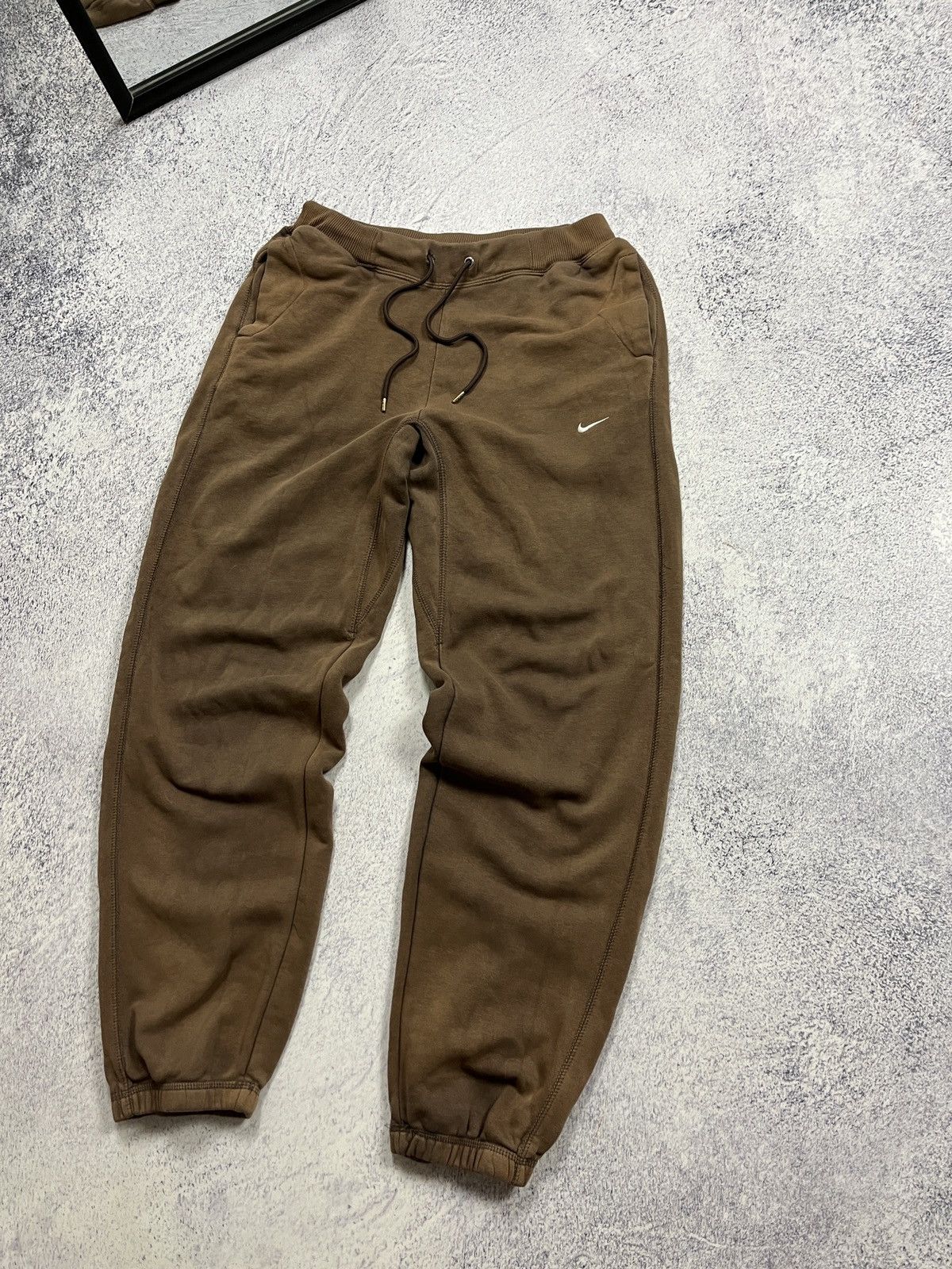 Nike × Vintage Nike Essential Vintage Y2K Brown Baggy Sweatpants Hype Y2K Size US 36 / EU 52 - 4 Thumbnail
