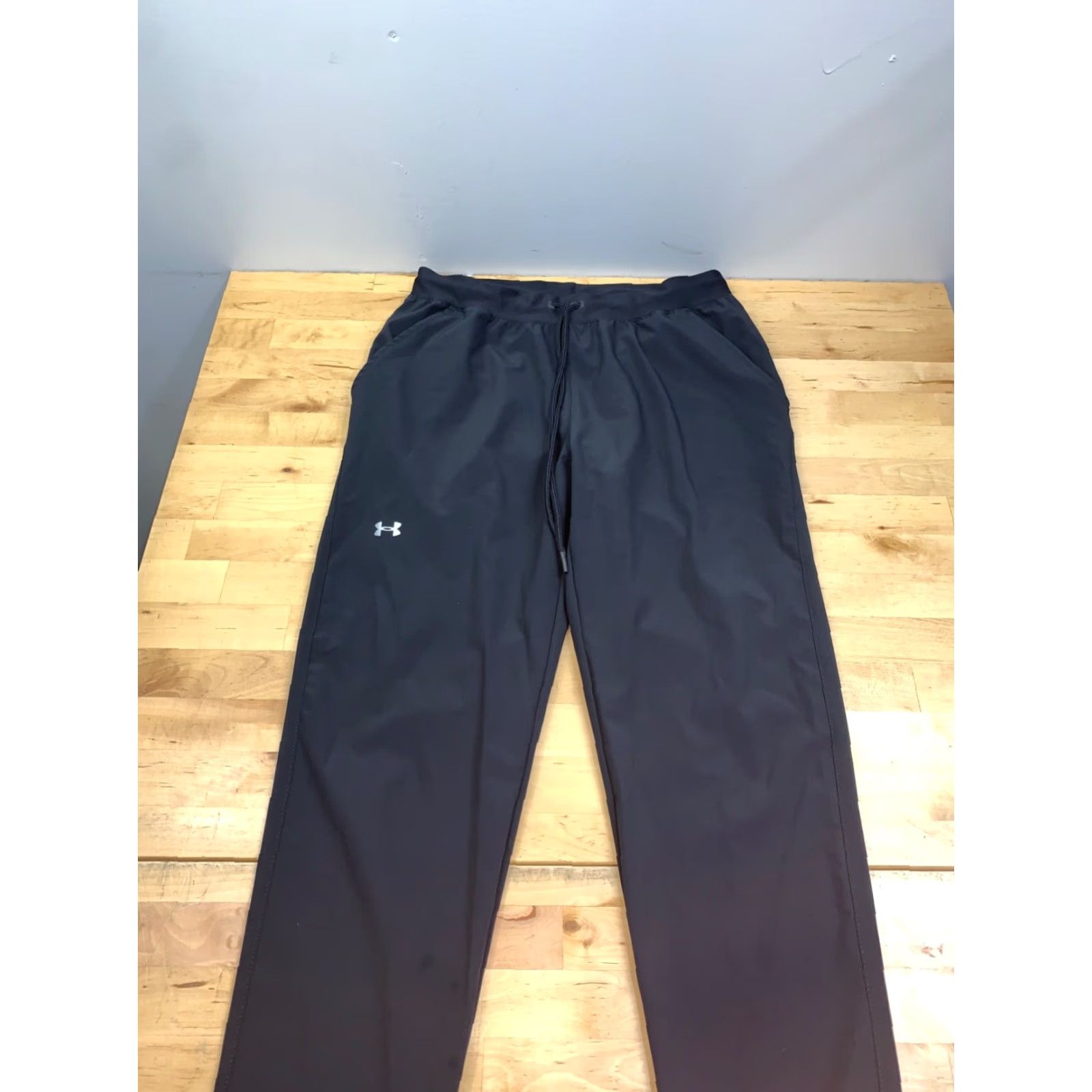 Under Armour Under armour Track Pants S Black Athletic Casual Gym Training Running Pants Mens Regular Inseam 28 in HeatGear Size US 29 - 2 Thumbnail