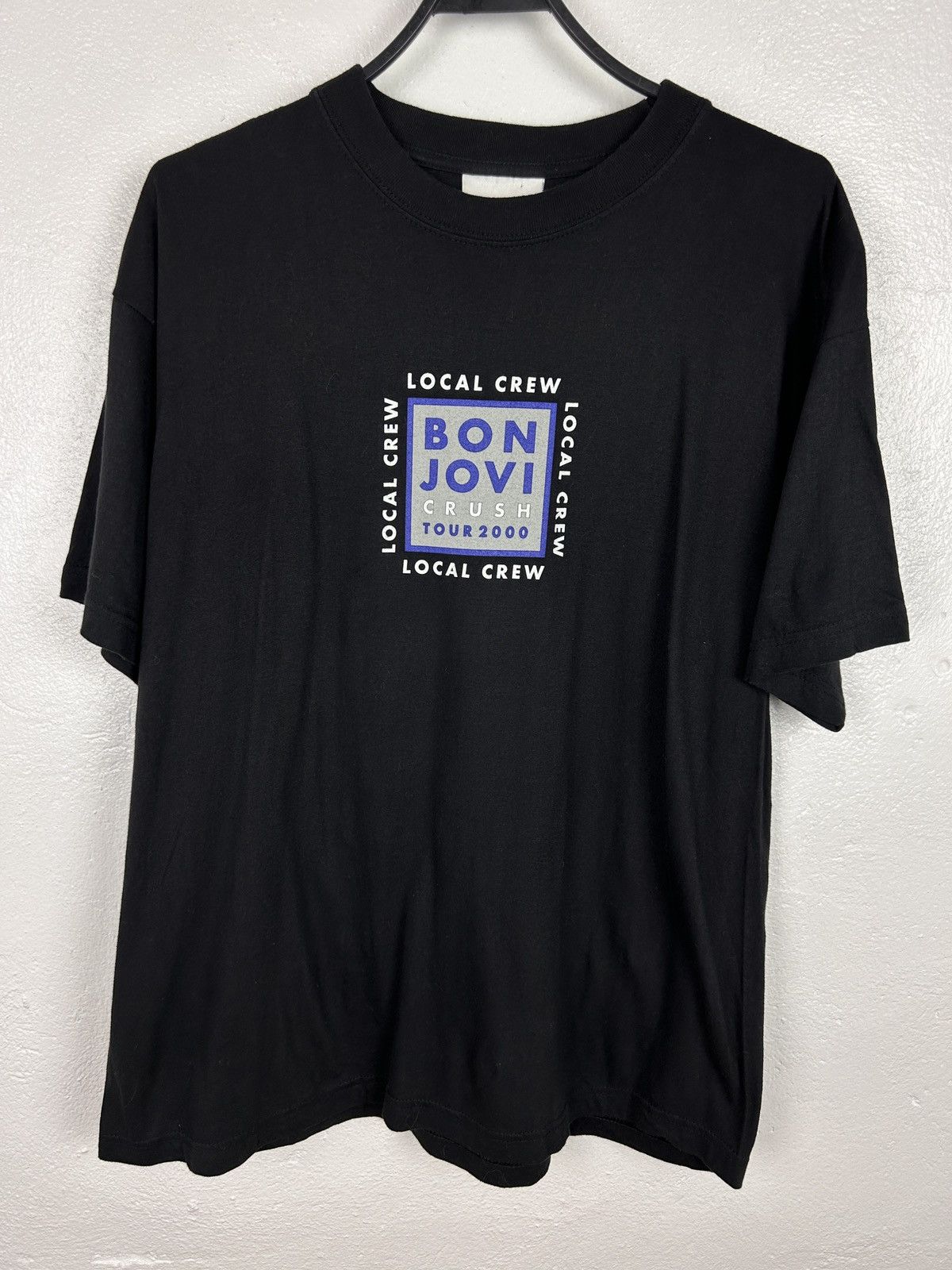 Band Tees 00s Vintage Bon Jovi Crush 2000 Tour Local Crew Rare T-Shirt Size US XL / EU 56 / 4 - 1 Thumbnail