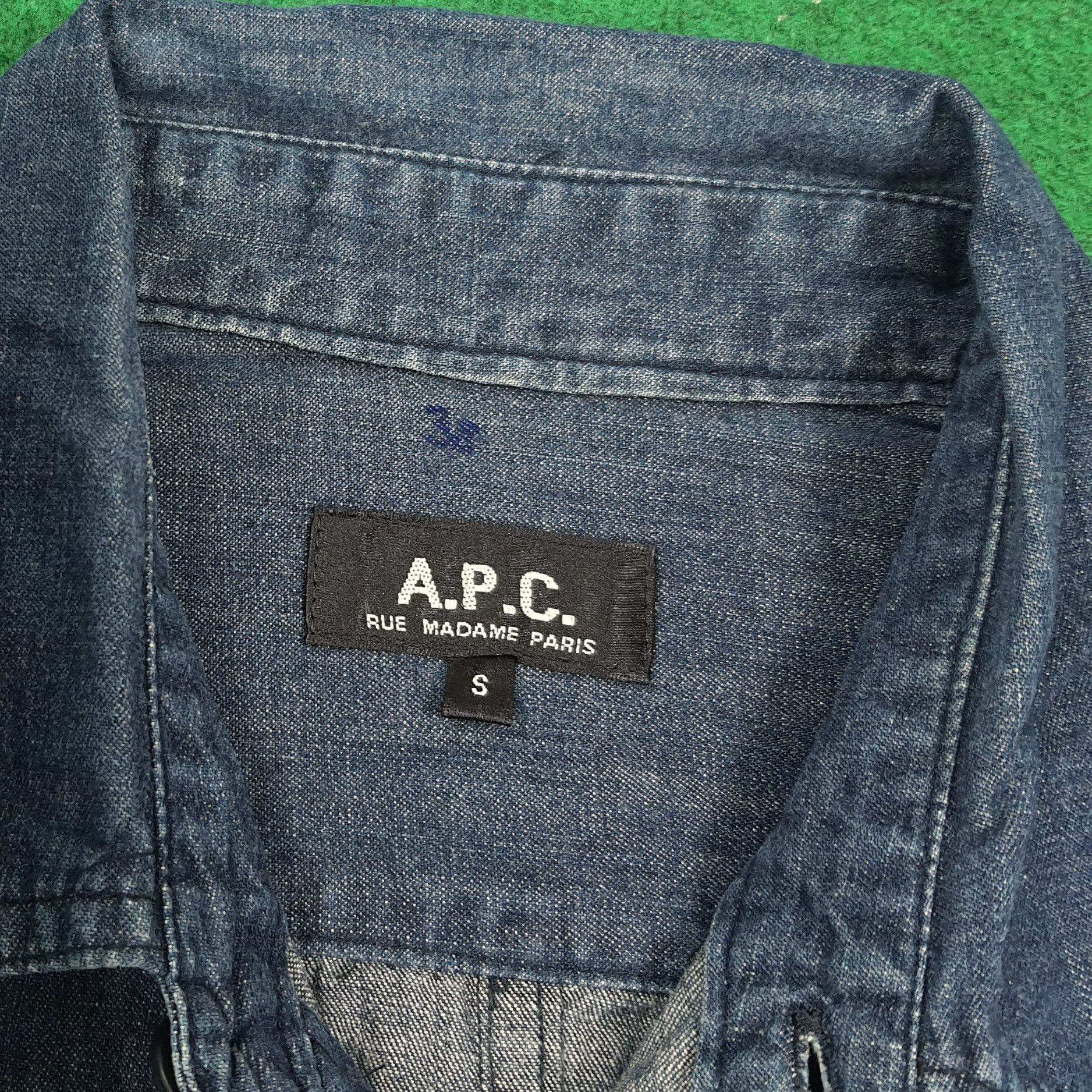 A.P.C. Vintage A.P.C P.R. Centriste Embroidery Denim Shirt C301N37 Size US XS / EU 42 / 0 - 6 Thumbnail