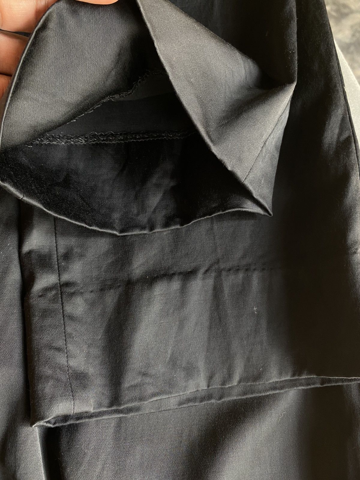 Emporio Armani EMPORIO ARMANI Black Silk Trim-Waist Pants Size 28" / US 6 / IT 42 - 20 Thumbnail