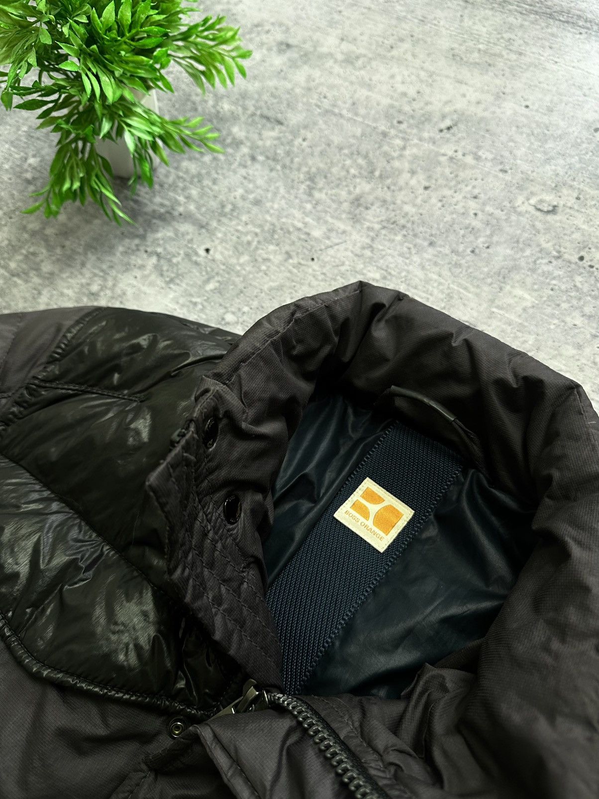 Hugo Boss Vintage Hugo Boss Orange Puffer Down Y2K Winter Jacket Size US M / EU 48-50 / 2 - 7 Thumbnail