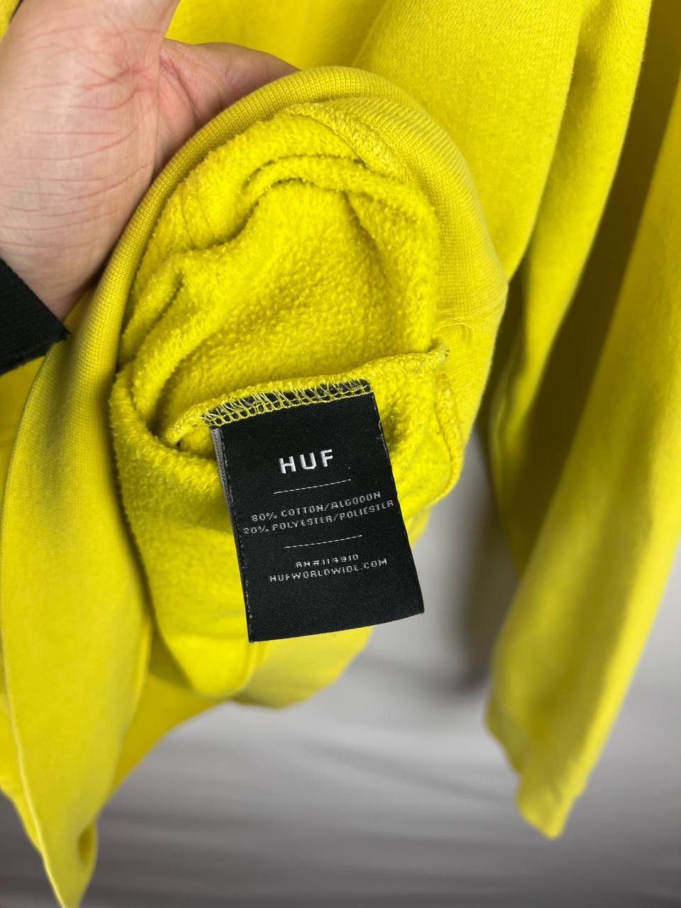 Huf Huf Girl Skateboard streetwear hoodie size L Size US L / EU 52-54 / 3 - 6 Thumbnail