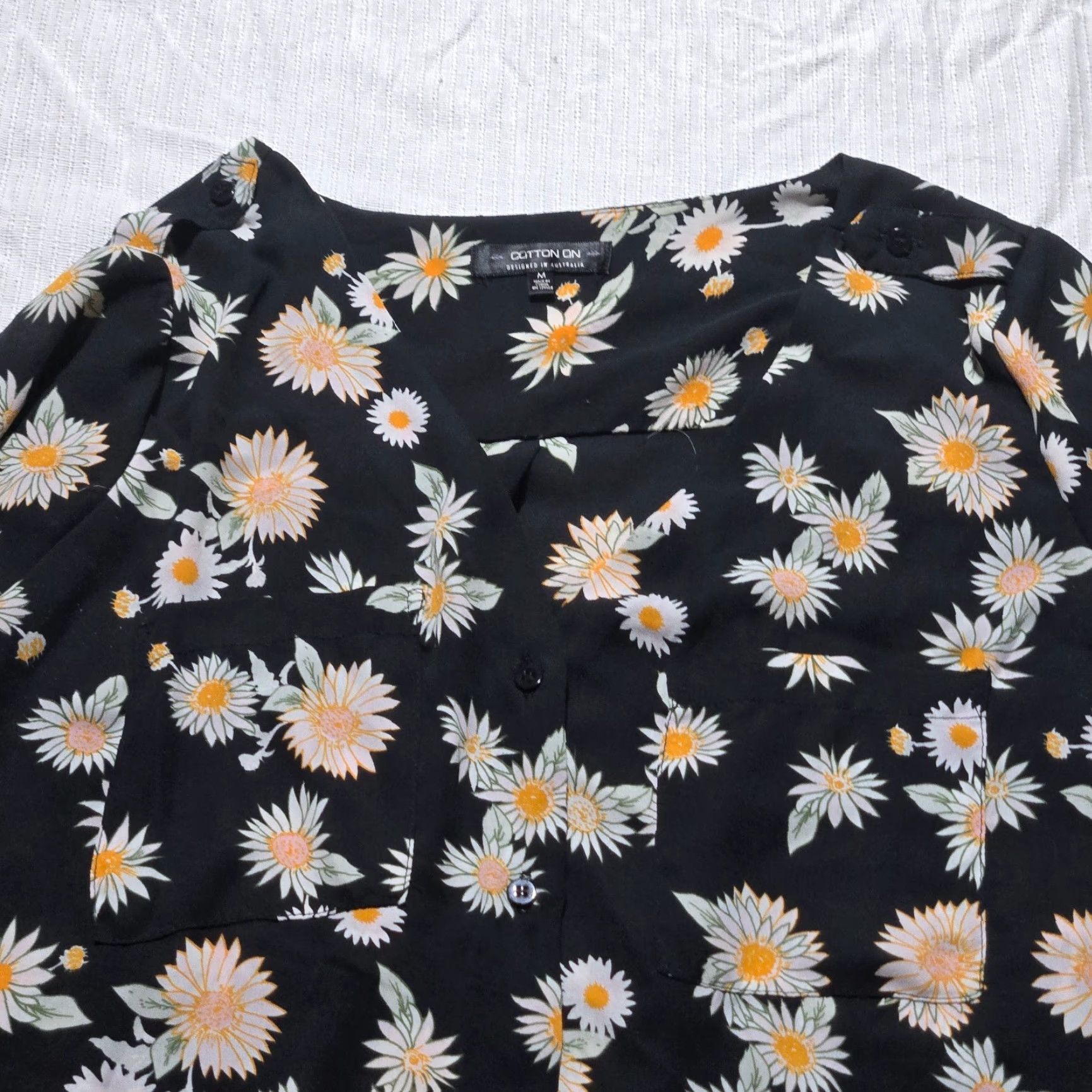 Cotton On Cotton On Shirt Long Sleeve Button-Up Floral Print Black Medium Womens Size M / US 6-8 / IT 42-44 - 2 Thumbnail