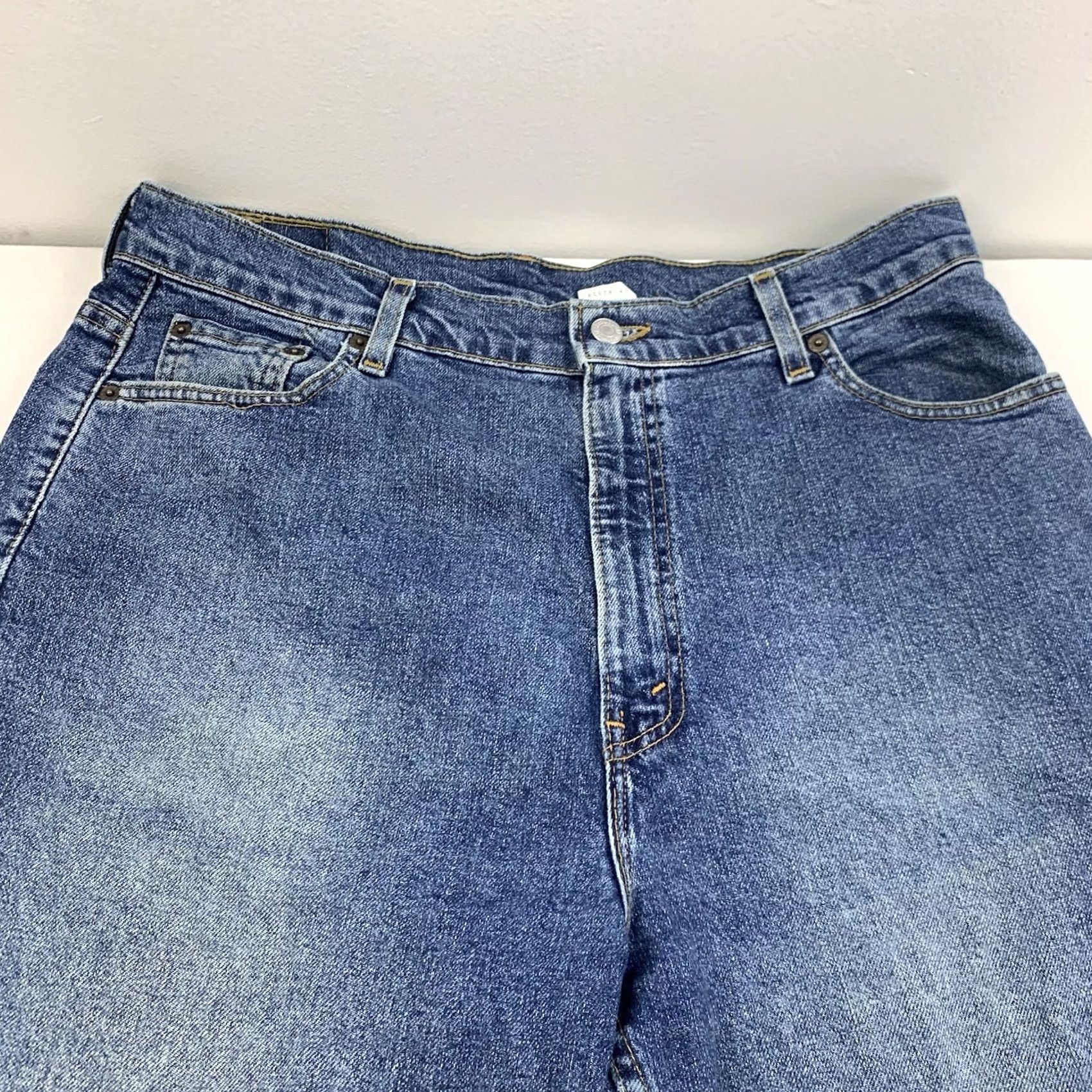 Levi's VINTAGE Levis 512 Jeans Womens 16 Blue Slim Fit Tapered Leg Y2K High Rise Size 38" / US 16 / IT 52 - 3 Thumbnail