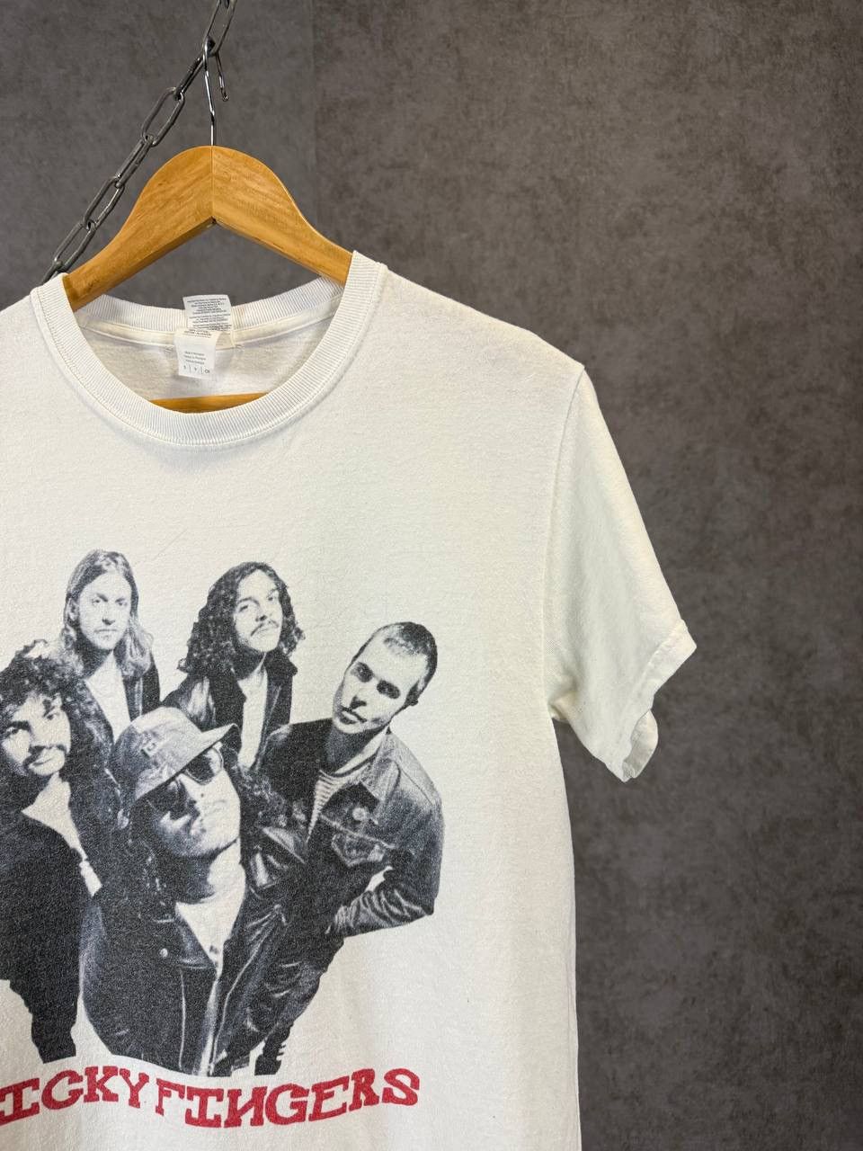 Band Tees Sticky Fingers band tee Size US XS / EU 42 / 0 - 2 Thumbnail