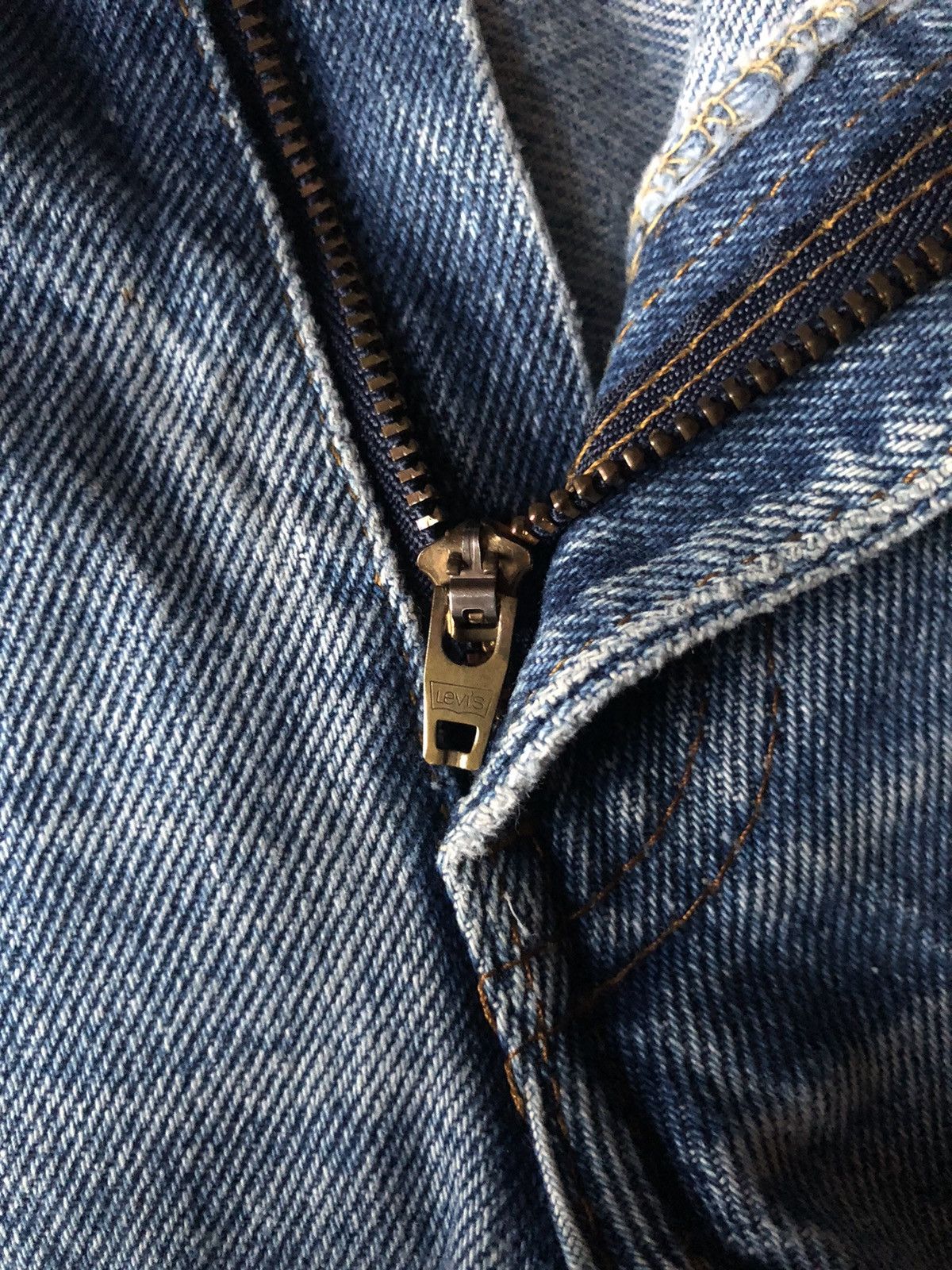Levi's Vintage 80s Levis 505 USA Distressed Denim Size US 31 - 8 Thumbnail