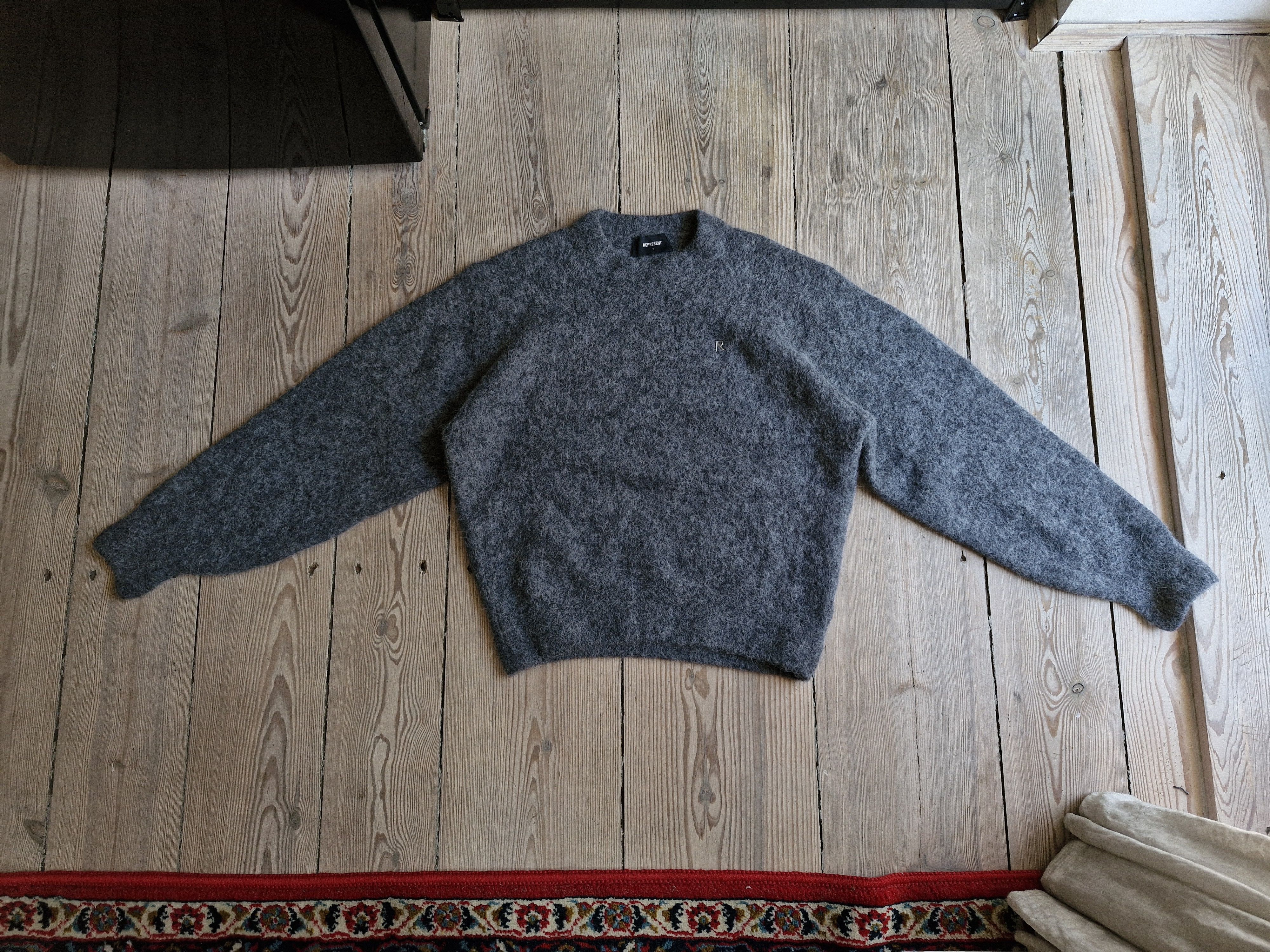 Represent Clo. Represent Alpaca boxy cropped oversized fuzzy knit sweater Size US S / EU 44-46 / 1 - 2 Thumbnail