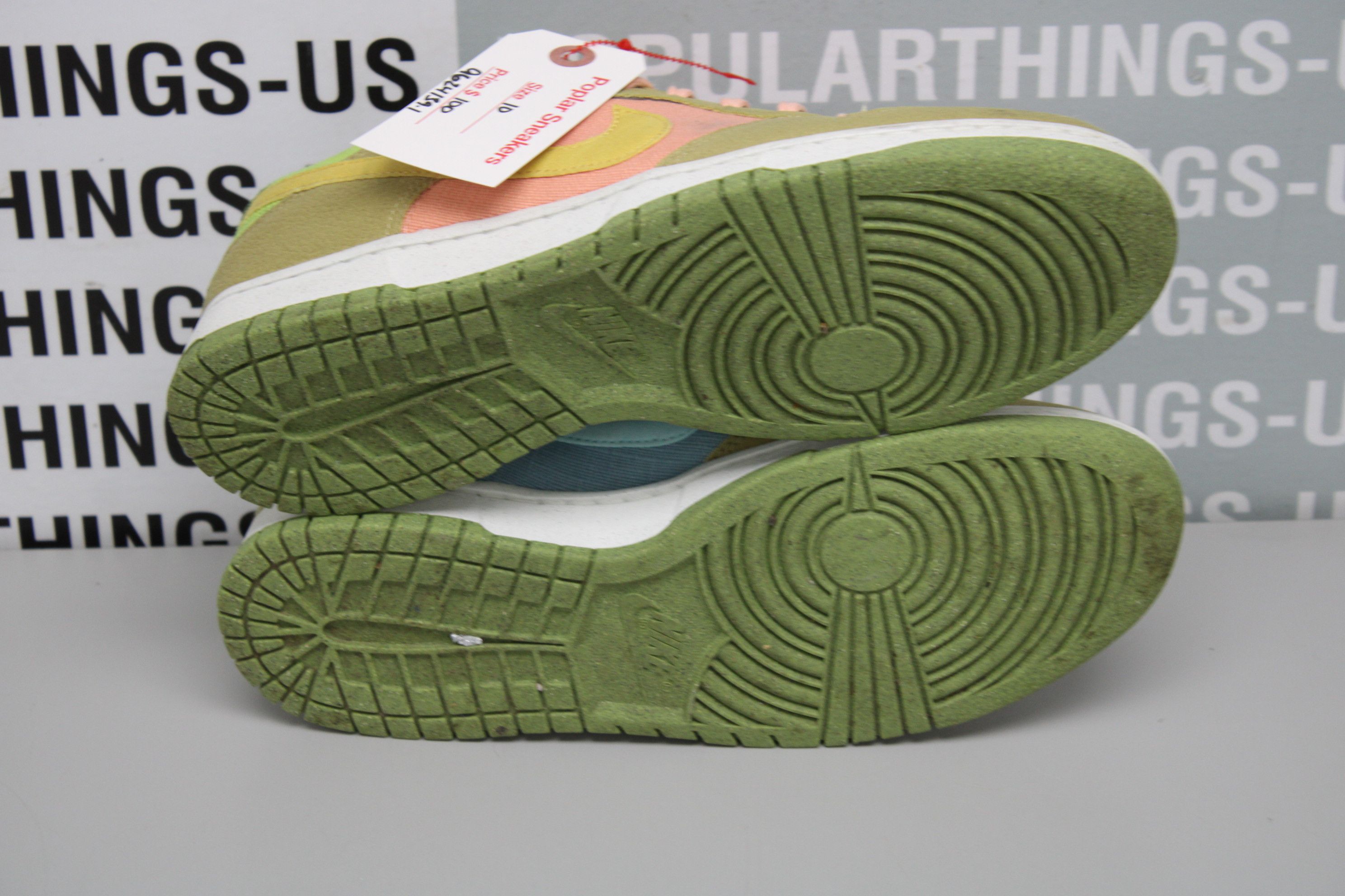 Nike Dunk Low Retro SE NN Sun Club Sz 10 Size US 10 / EU 43 - 6 Thumbnail