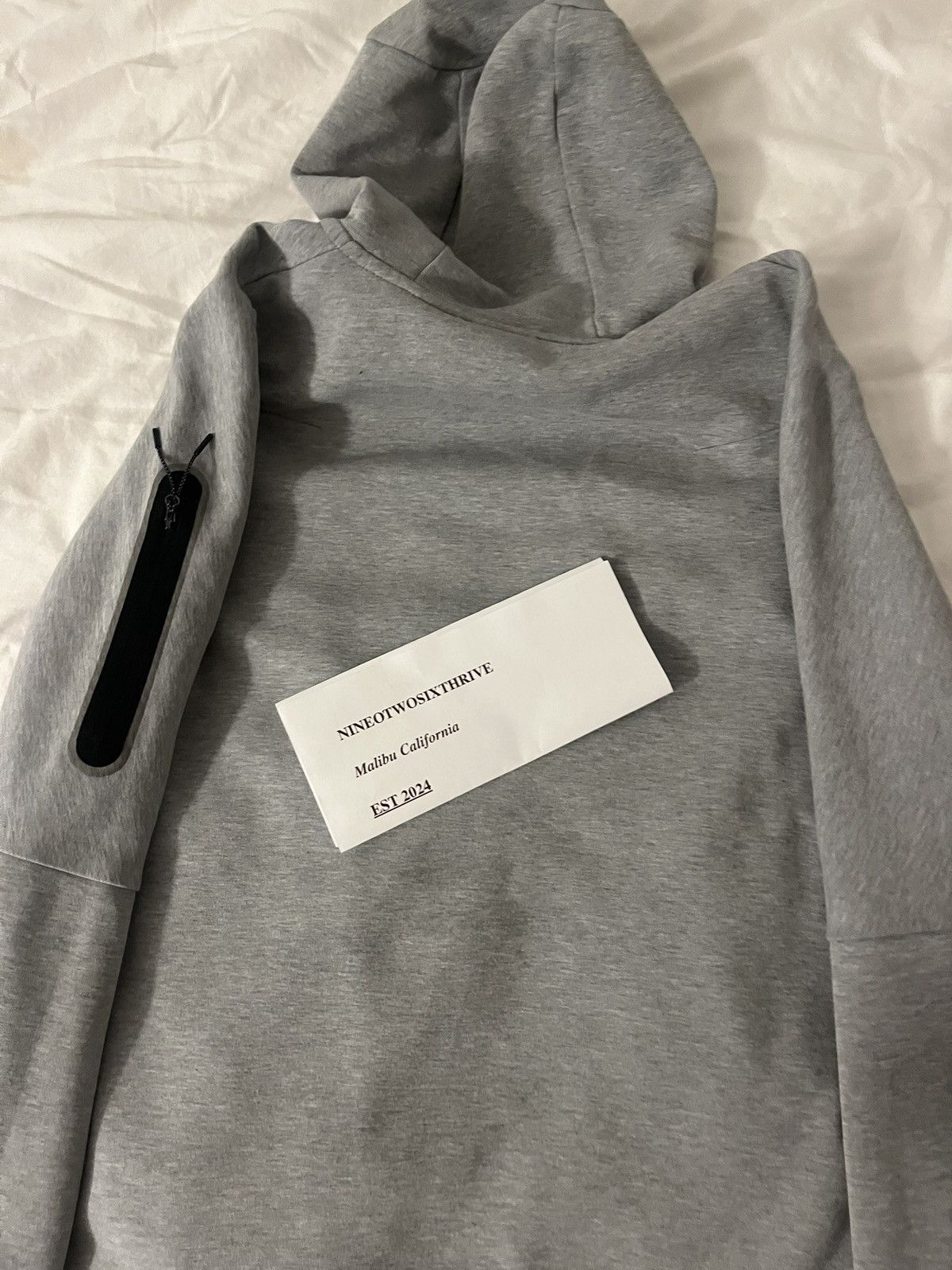 Nike Nike Tech Fleece (Grey) Size US L / EU 52-54 / 3 - 3 Thumbnail