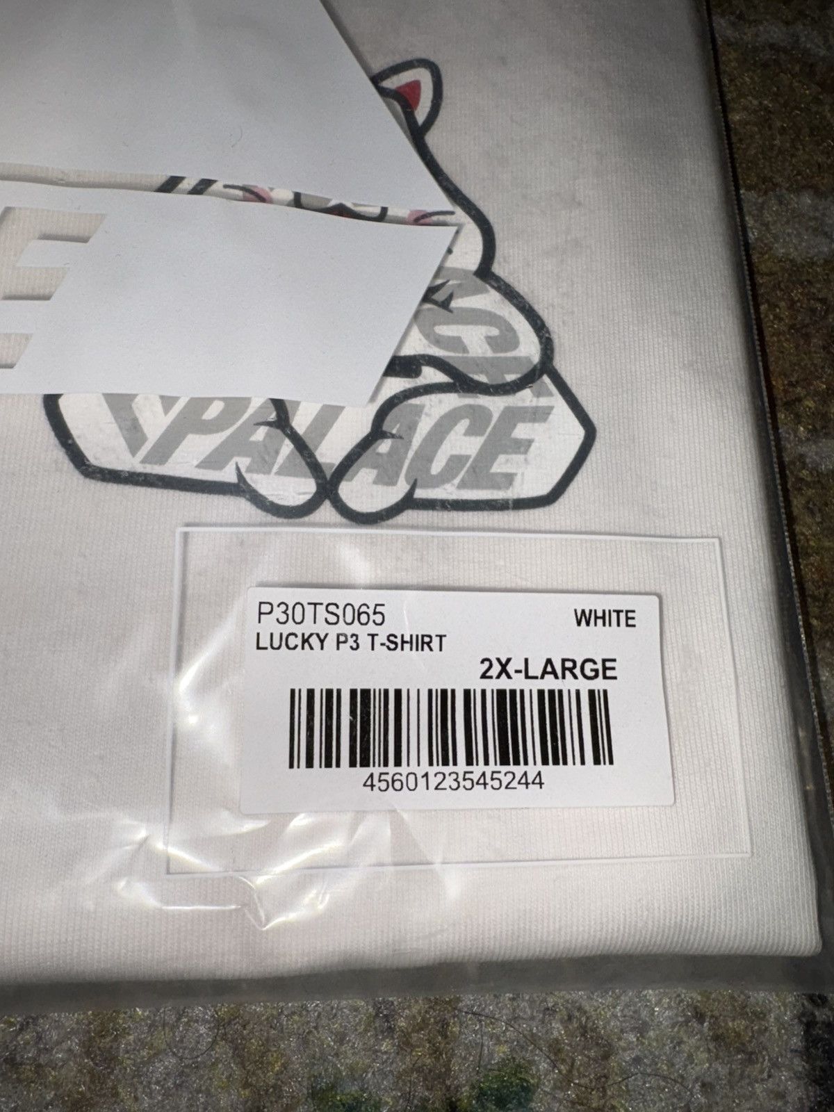 Palace Palace Lucky P3 T-Shirt White Size US XXL / EU 58 / 5 - 5 Thumbnail