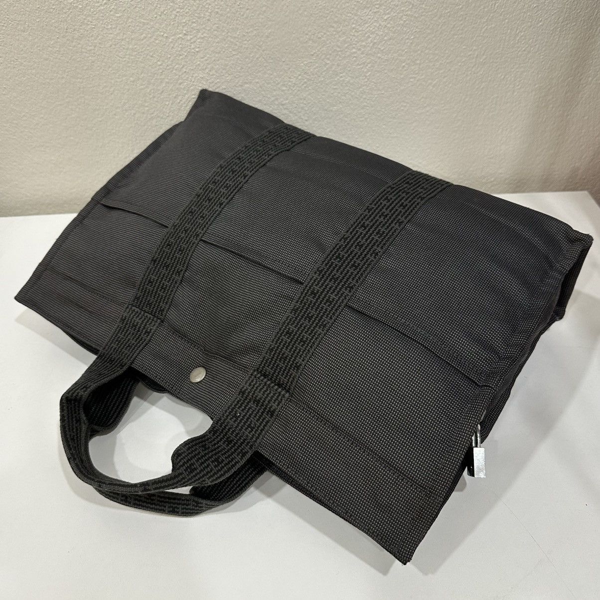 Hermes ‼️LASTDROP‼️ HERMES HER LINE MM CANVAS HAND TOTE BAG Size ONE SIZE - 4 Thumbnail