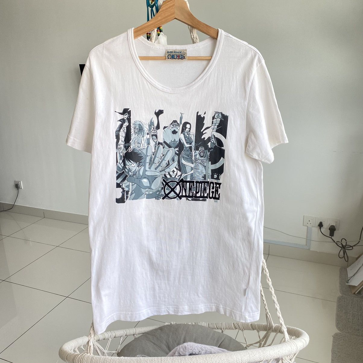 Anime The Seven Shichibukai One Piece Anime ERD GRUNGE TEE Size US M / EU 48-50 / 2 - 3 Thumbnail