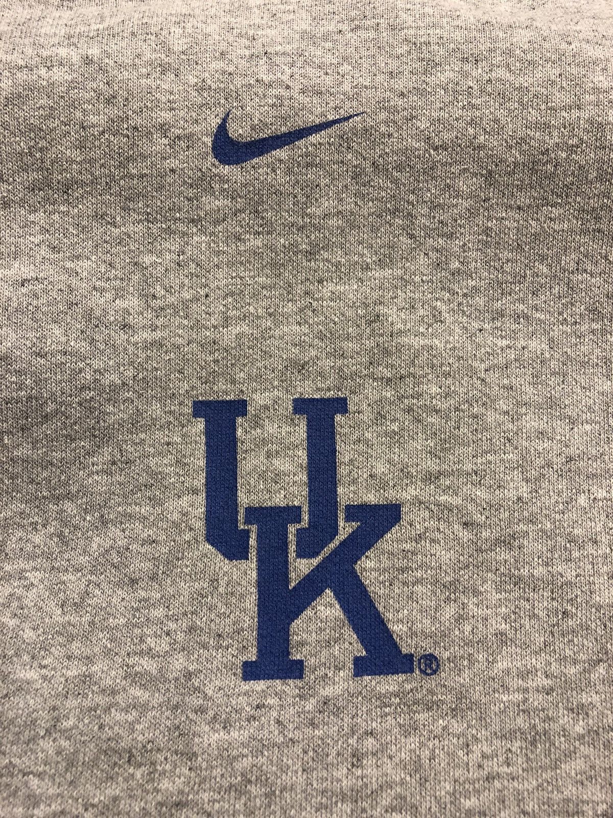 Nike NIKE UNIVERSITY OF KENTUCKY BASKETBALL HOODIE Size US M / EU 48-50 / 2 - 3 Thumbnail