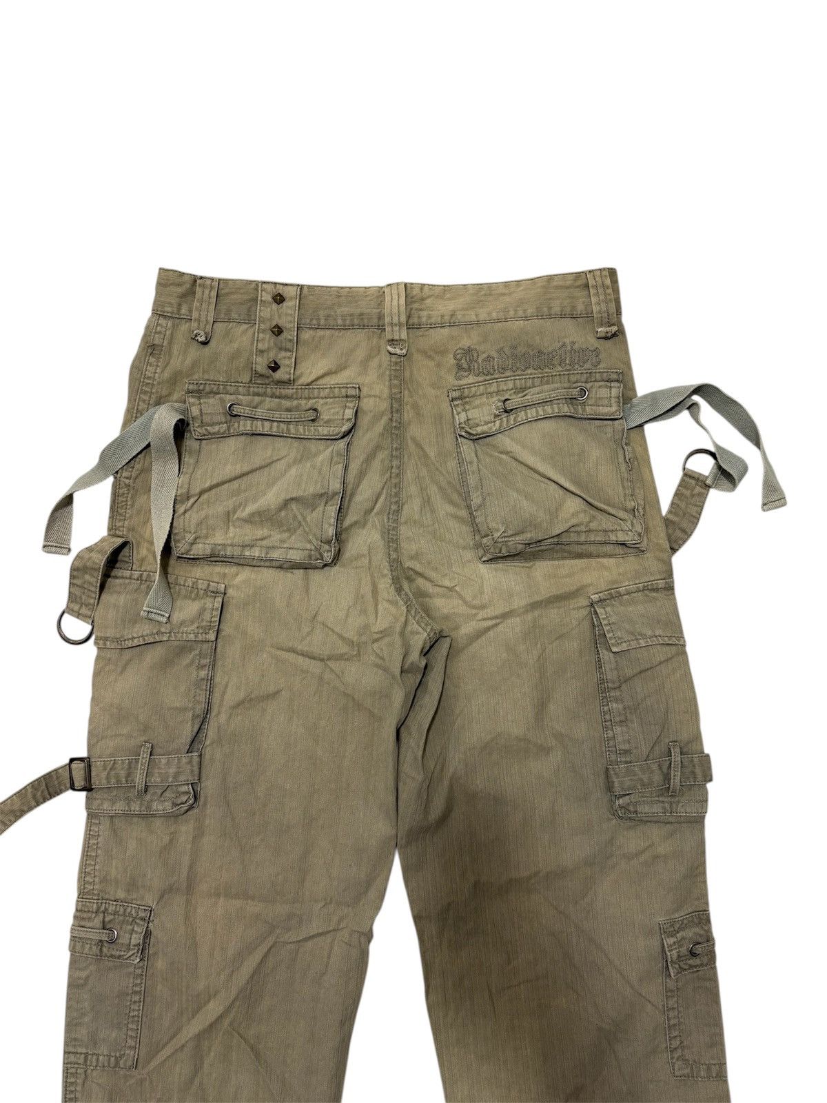 Japanese Brand Multi pocket cargo pants Size US 35 - 6 Thumbnail