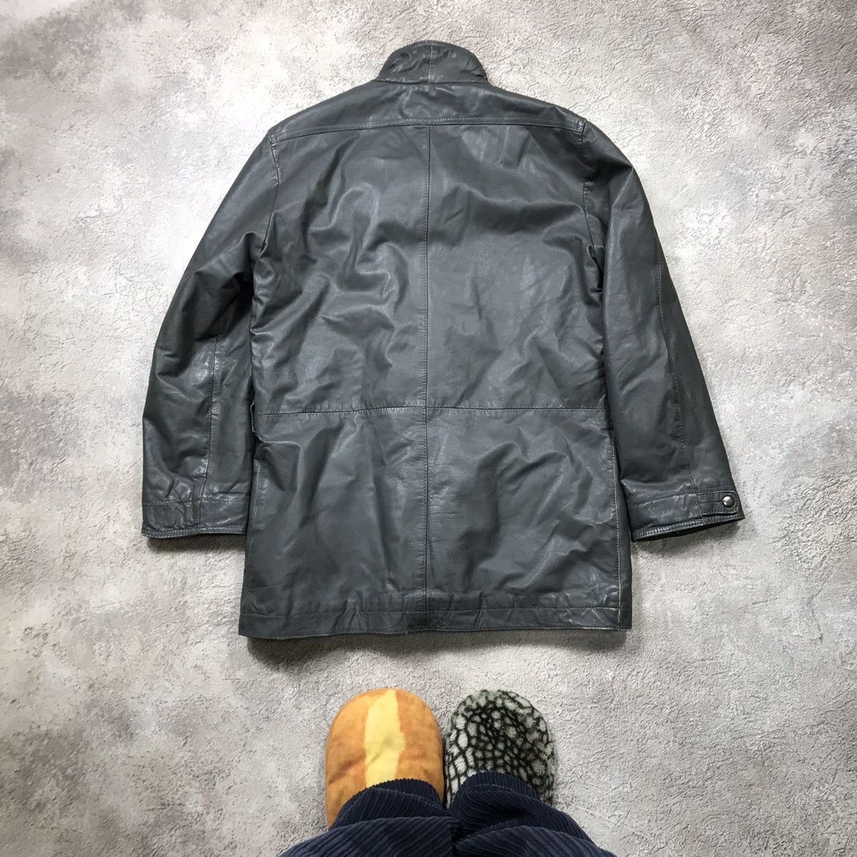 Genuine Leather Vintage 90s Faded Black Oversized Puffer Jacket Streetwear L Size US L / EU 52-54 / 3 - 6 Thumbnail