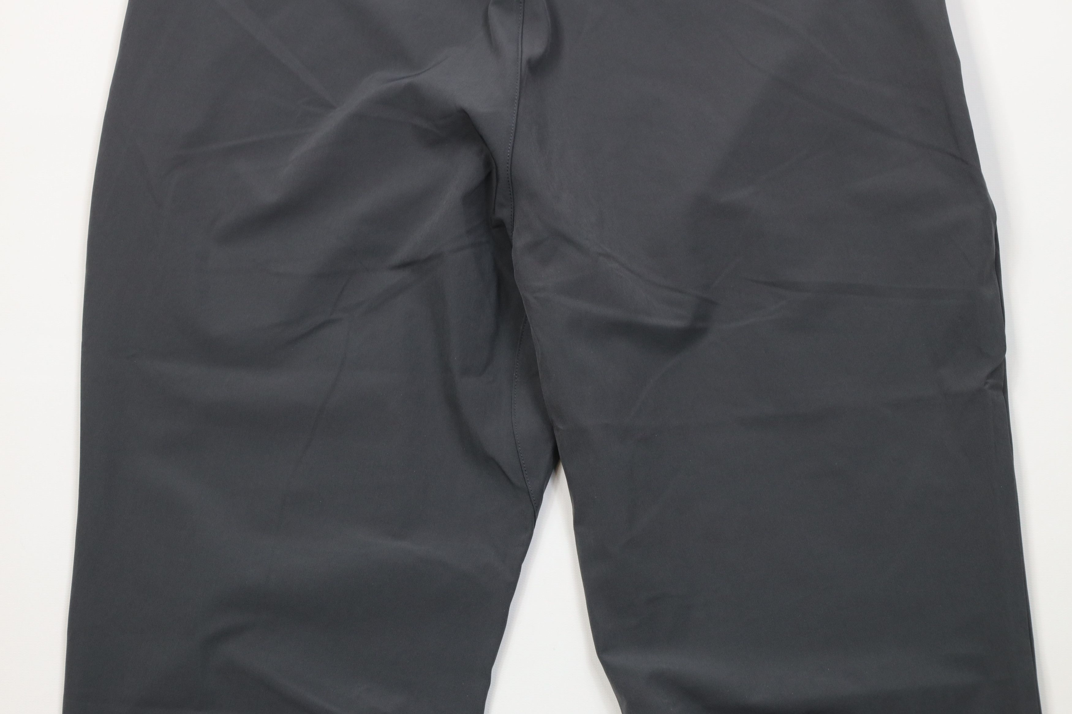 Fabletics New Fabletics Fit The Only Pant Stretch Chino Pants Trousers Size US 33 - 11 Thumbnail