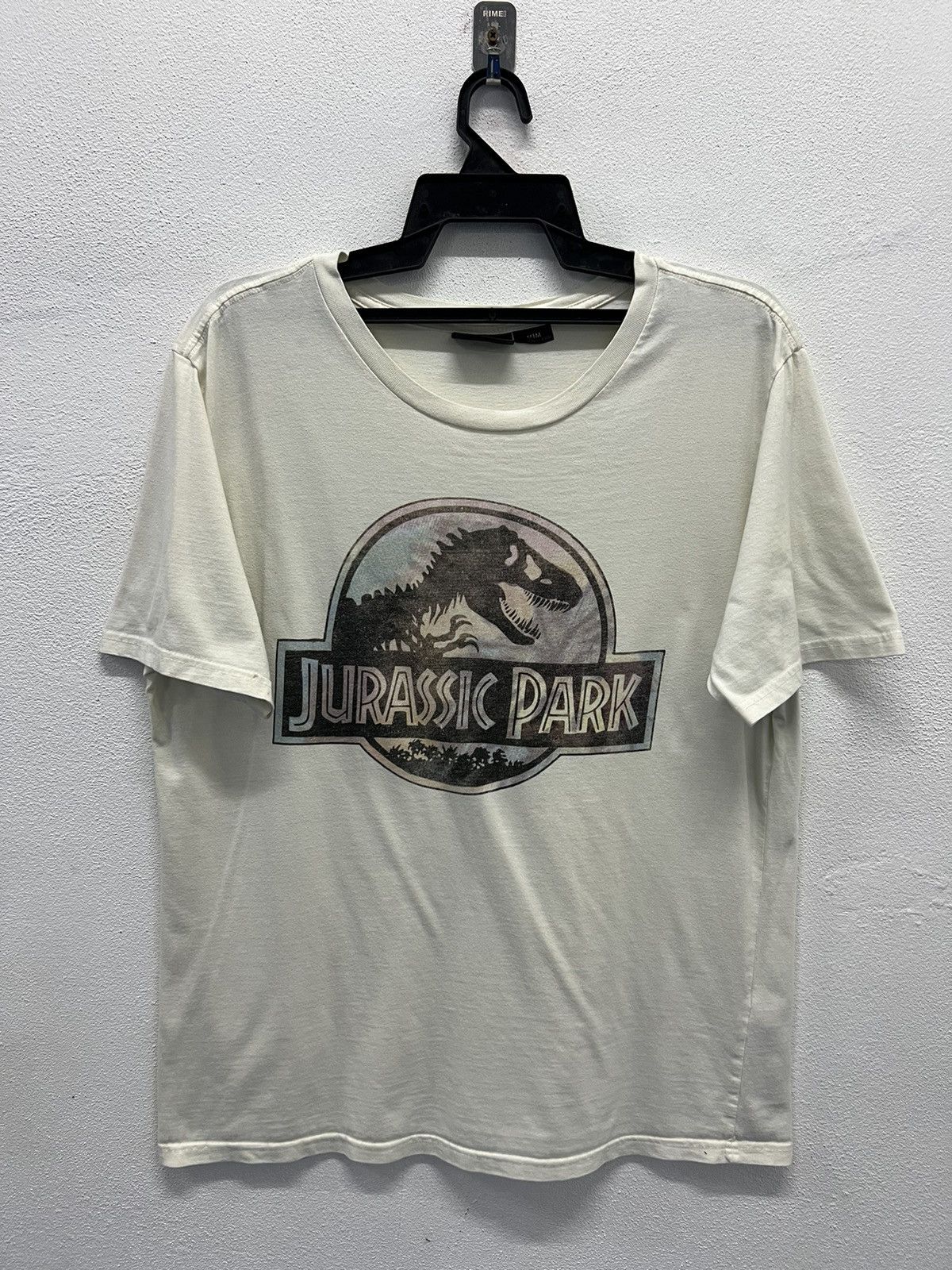 VINTAGE JURASSIC WORLD SHIRT