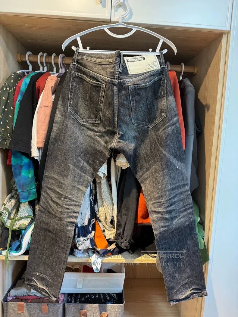Neighborhood Neighborhood size S Jeans Size US 27 - 3 Thumbnail