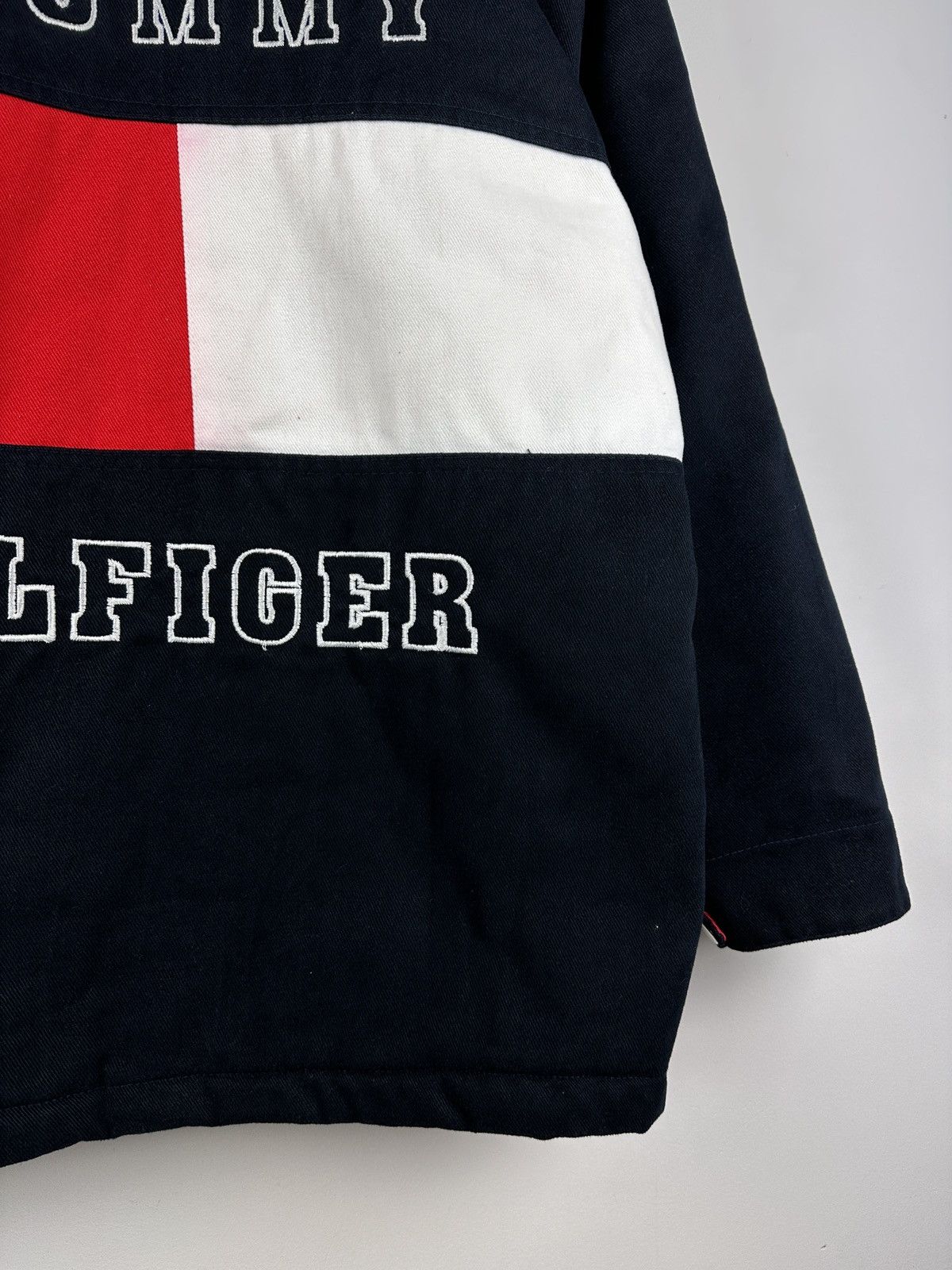 Tommy Hilfiger × Vintage Vintage 90’s Tommy Hilfiger Big Embroidered Logo Jacket Size US XS / EU 42 / 0 - 4 Thumbnail