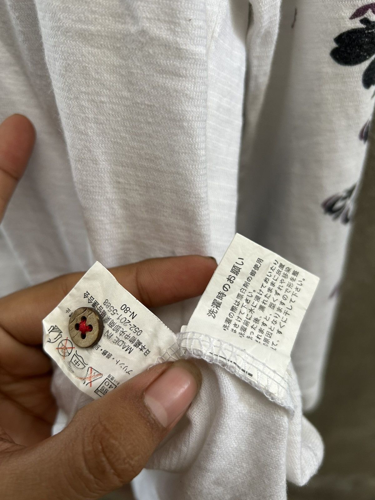 If Six Was Nine × Le Grande Bleu (L.G.B.) × Yohji Yamamoto Vintage Floral Henley Long Sleeve – White Size US XXL / EU 58 / 5 - 15 Thumbnail