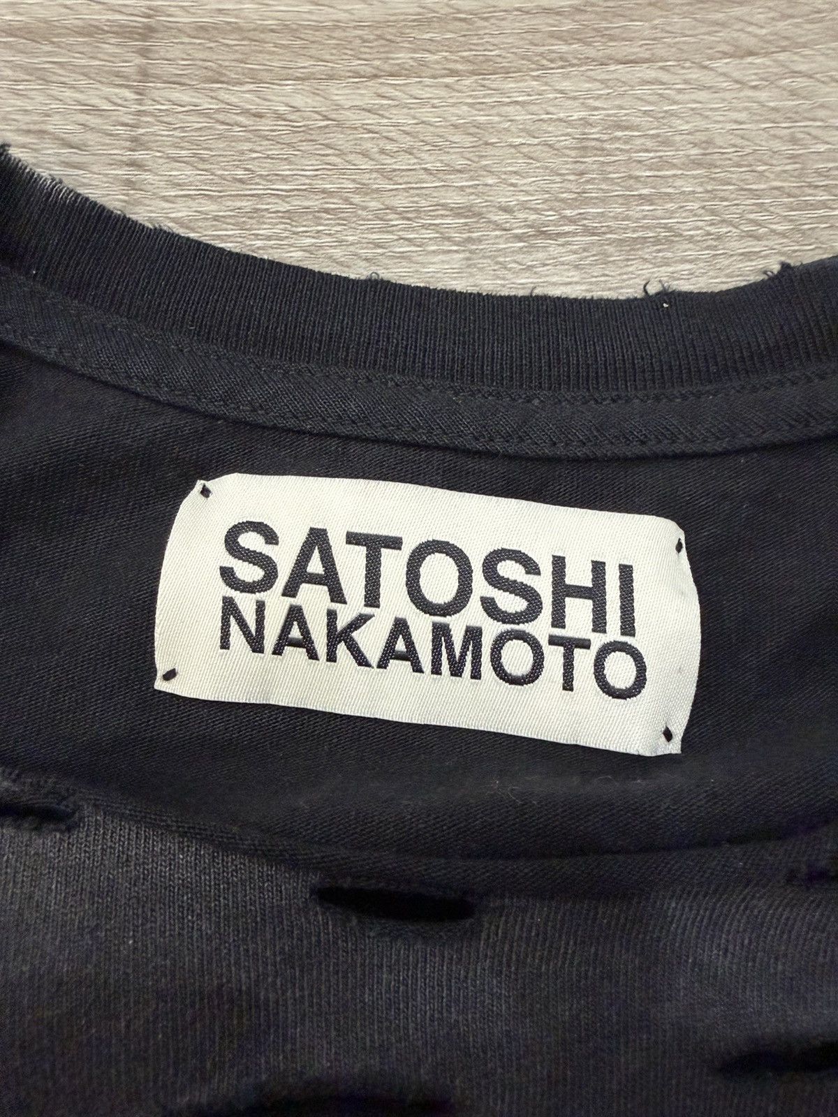 Satoshi Nakamoto Satoshi Nakamoto Destroyed Luke Tee Black Size XL Size US XL / EU 56 / 4 - 9 Thumbnail