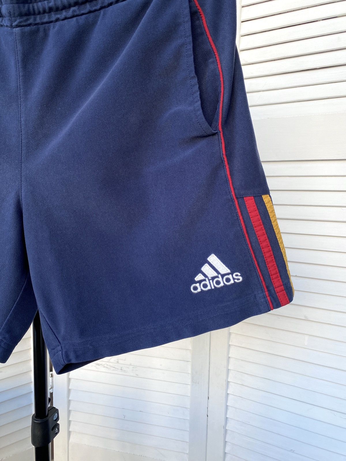 Adidas Vintage Adidas 90s Real Federacion Espanola Soccer Shorts Size US 30 / EU 46 - 6 Thumbnail