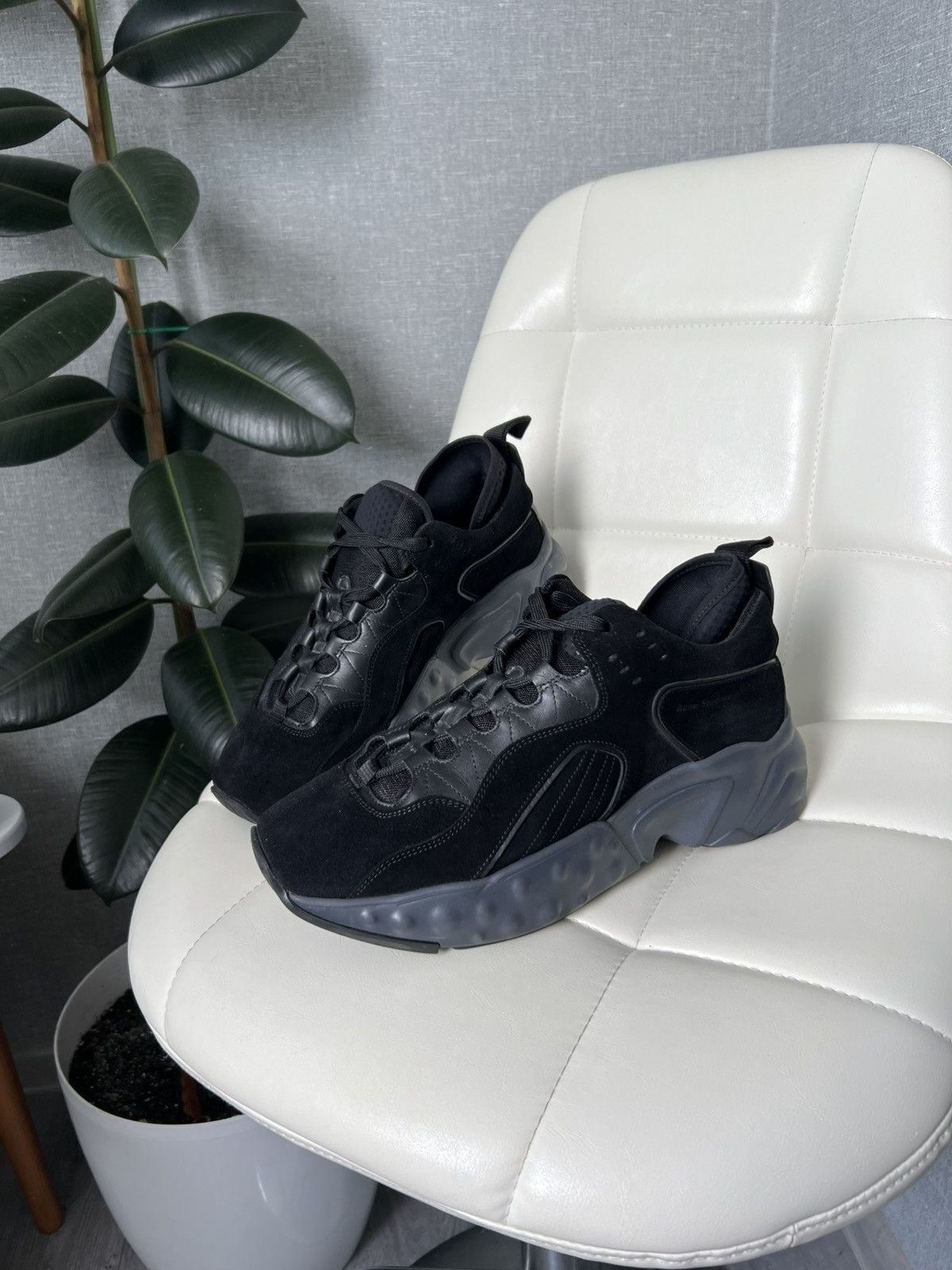 Acne Studios Rockaway Black Suede Chunky Sneakers Mens sz 43