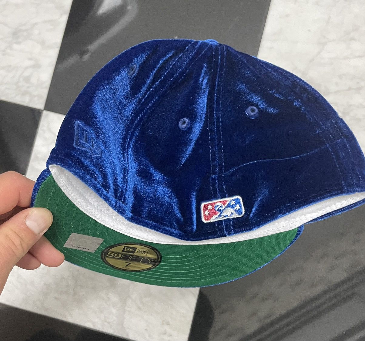 New Era 🔥Exclusive Velvet Jackie Robinson Montreal Royals fitted 7 Size ONE SIZE - 4 Thumbnail