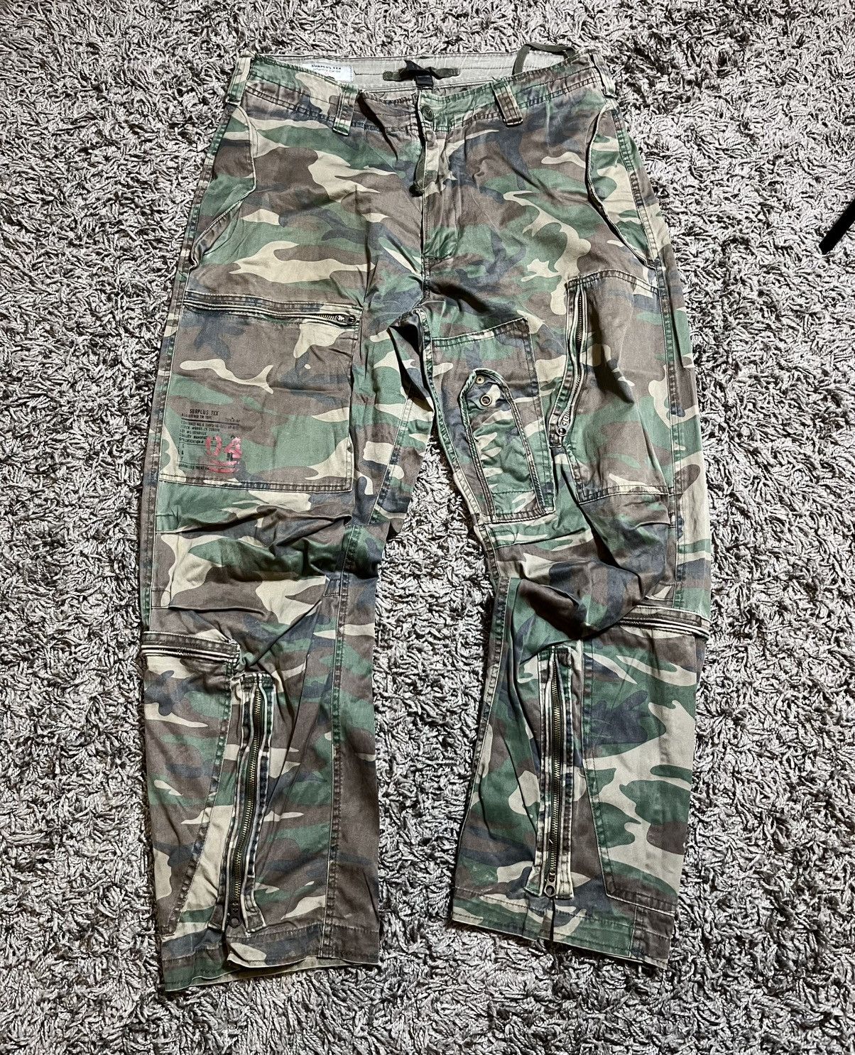 Surplus Research VINTAGE Y2K INFANTRY CARGO ZIP MILITARY PANTS SURPLUS TEX Size US 34 / EU 50 - 1 Thumbnail