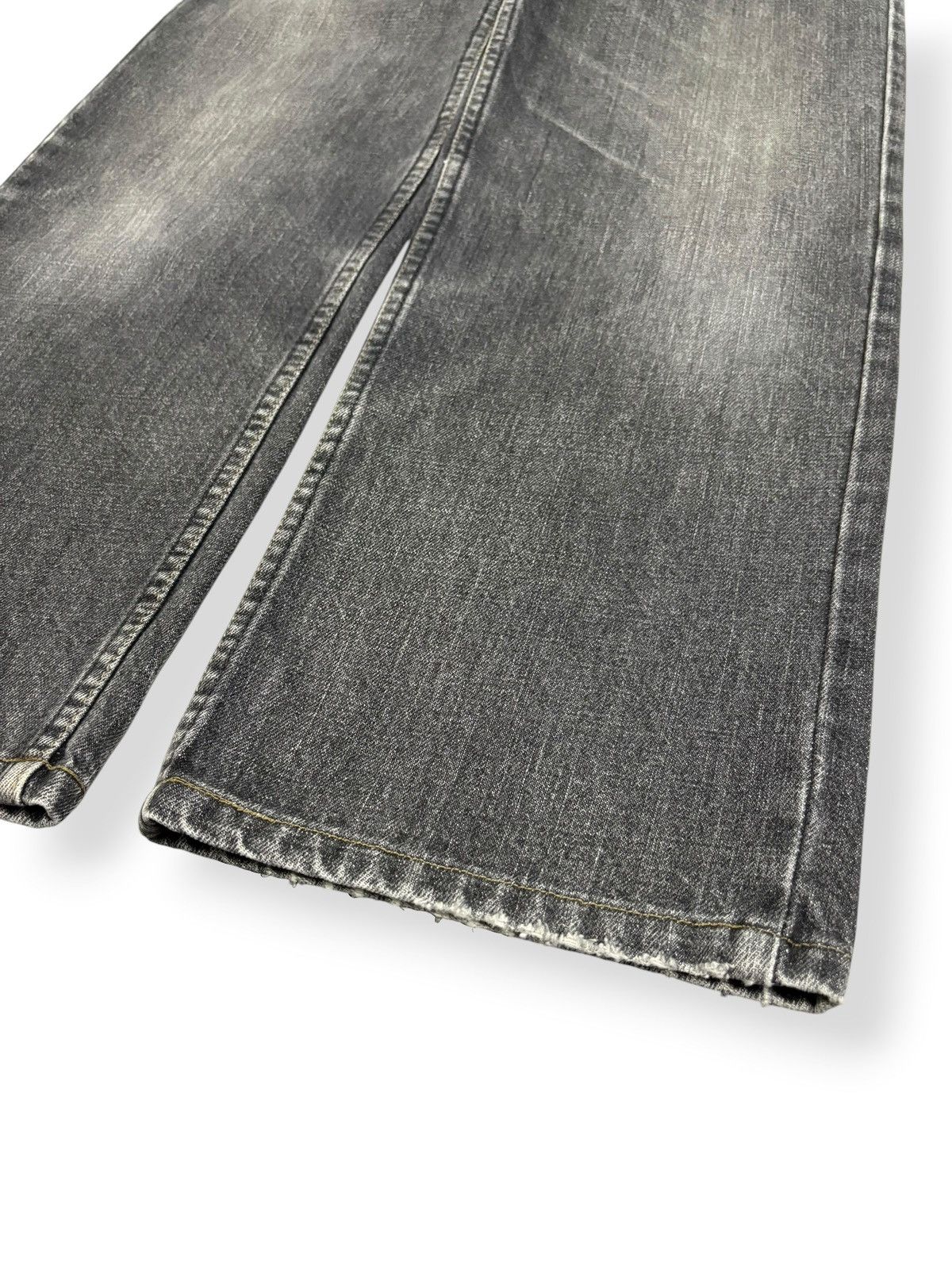 Levi's Vintage Y2K Levis 533 Charcoal Black Faded Wash Jeans Size US 30 / EU 46 - 9 Thumbnail
