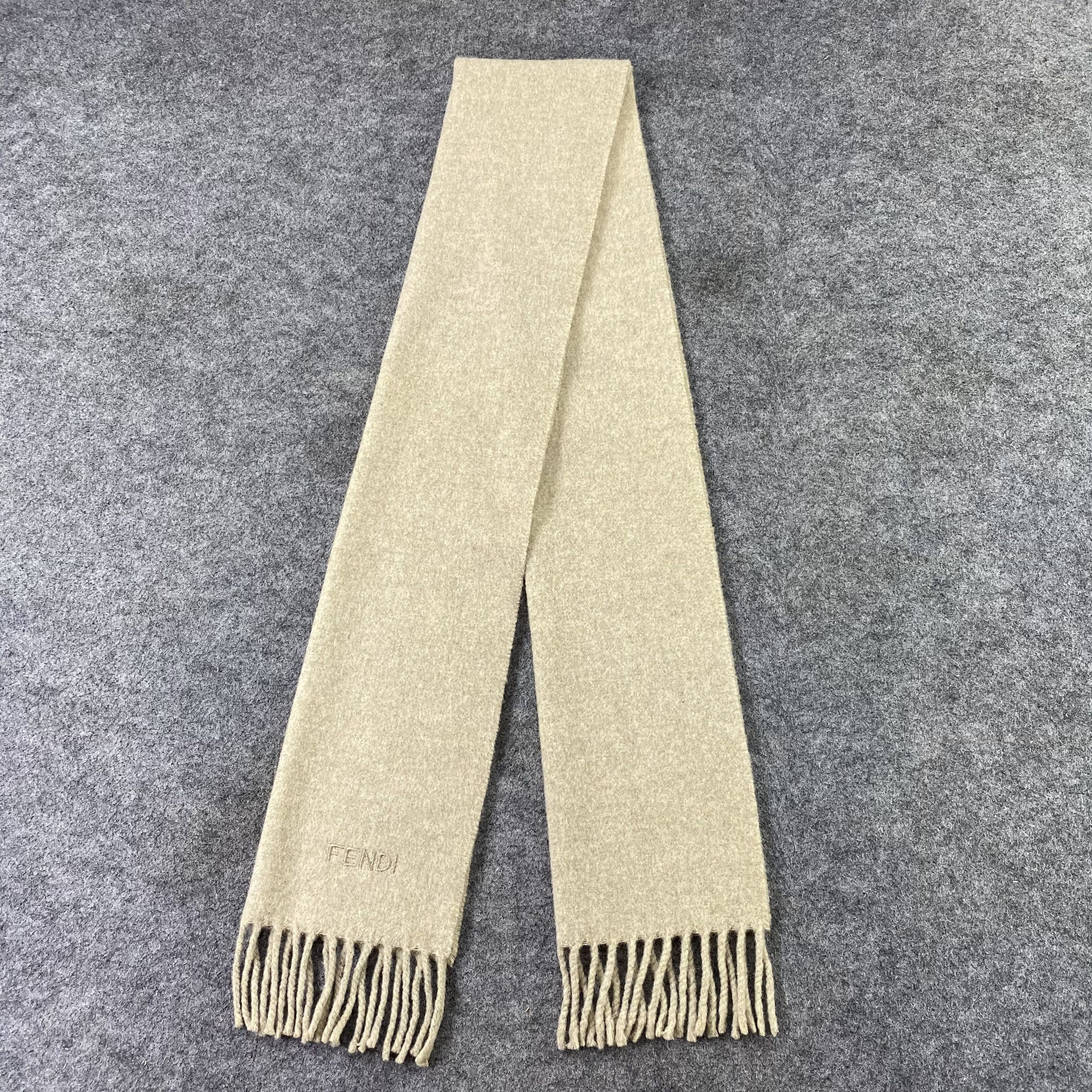 Fendi Fendi Muffler / Scarf / Neckwear -T1483 Size ONE SIZE - 4 Thumbnail