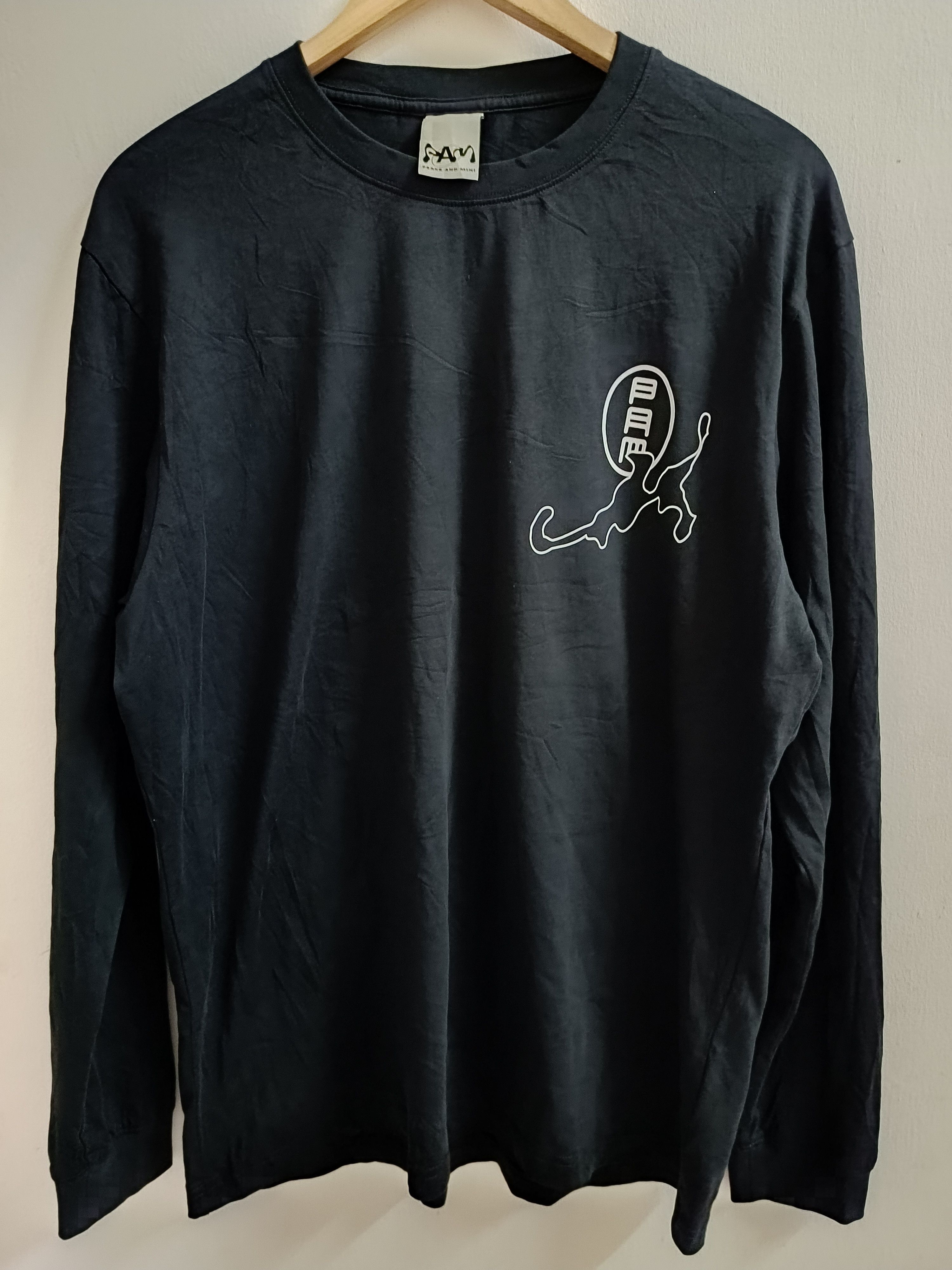 Japanese Brand 🔥🔥 Rare Perks And Mini ( PAM ) L/s Tee Size US XL / EU 56 / 4 - 2 Thumbnail