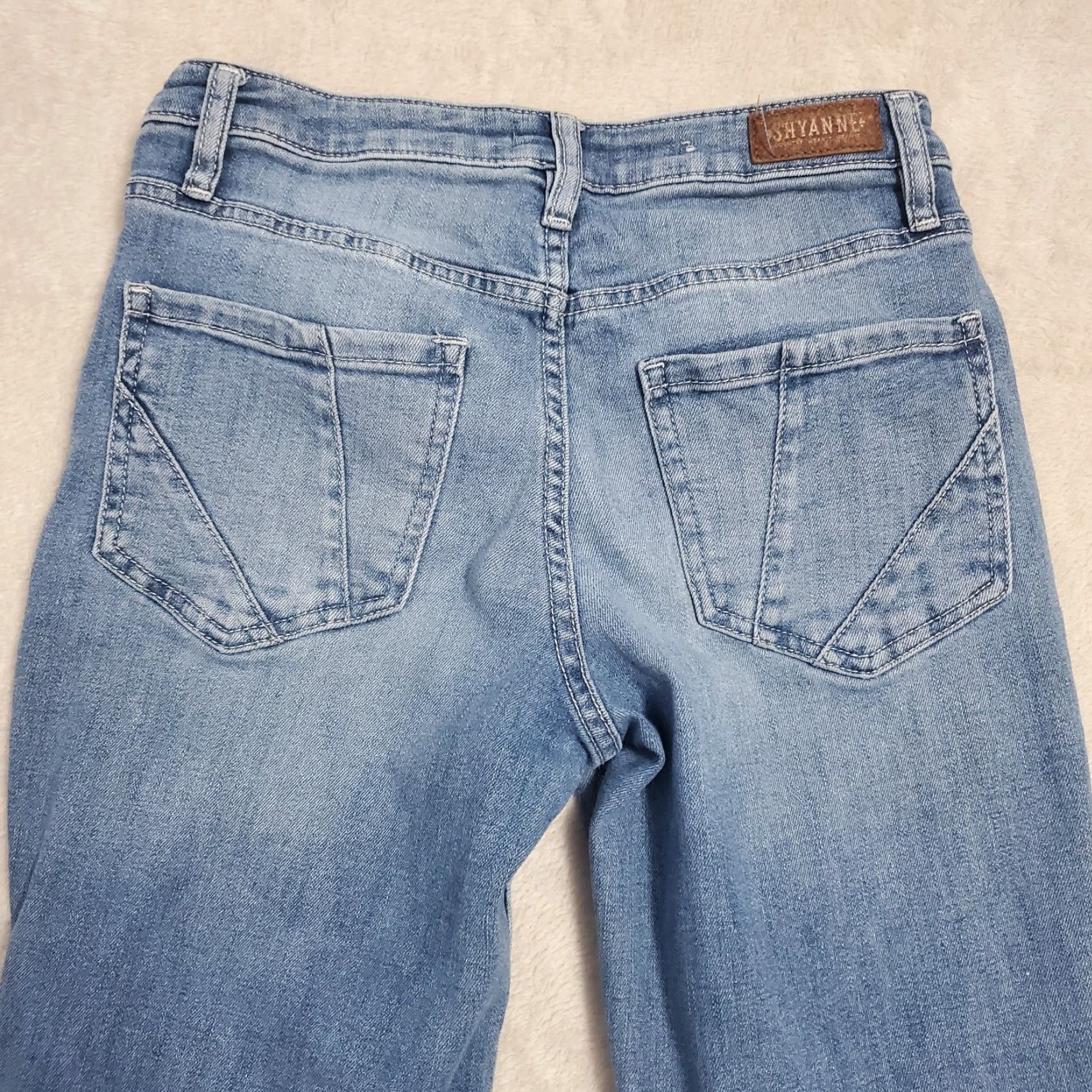 Vintage VINTAGE Shyanne Jeans Bell Bottom Women 27x31 Flare Distressed Mid Rise Raw Hem Boho Festival Size 29" - 4 Thumbnail