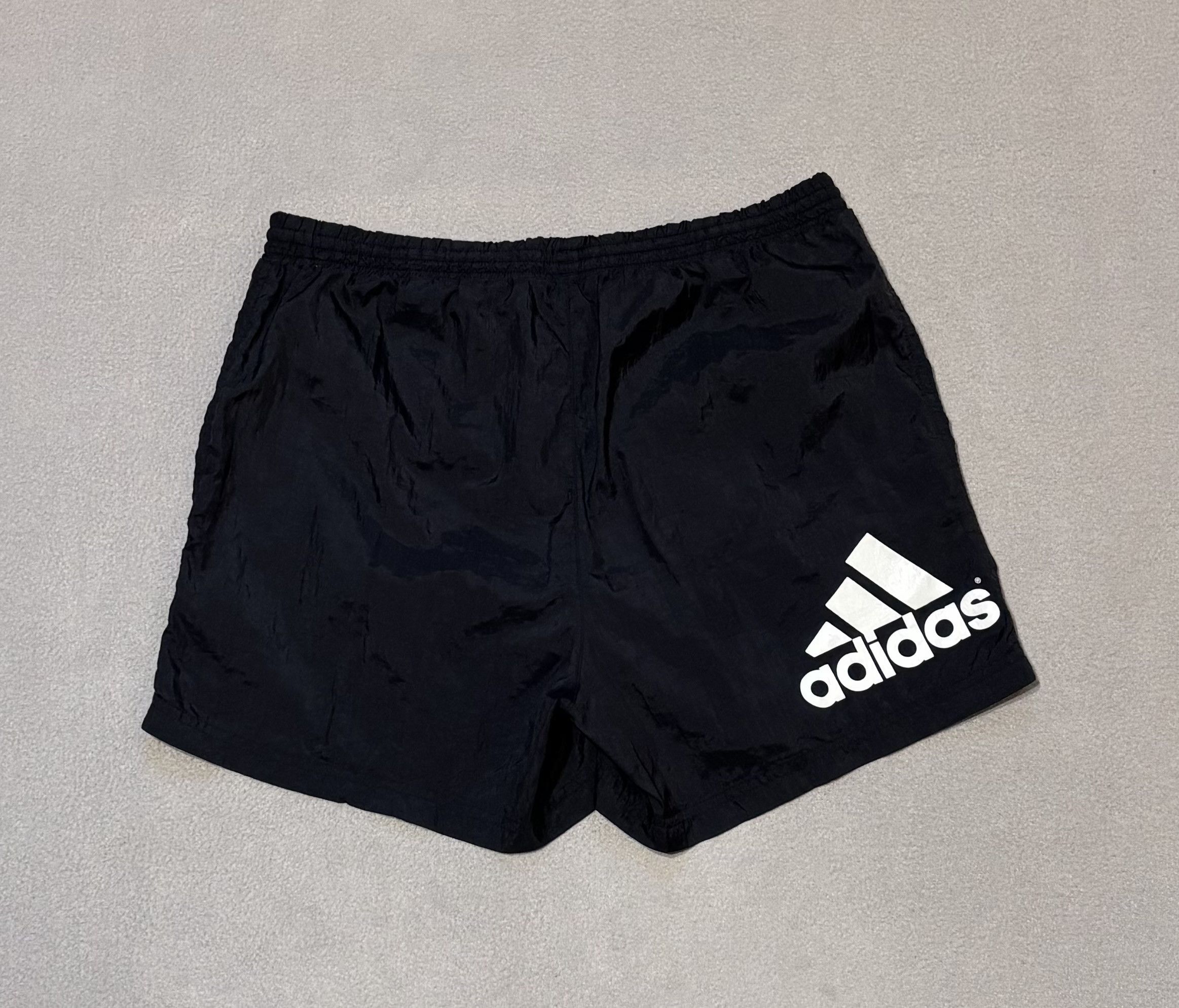Adidas Adidas vintage sports shorts size S Size US 30 / EU 46 - 9 Thumbnail